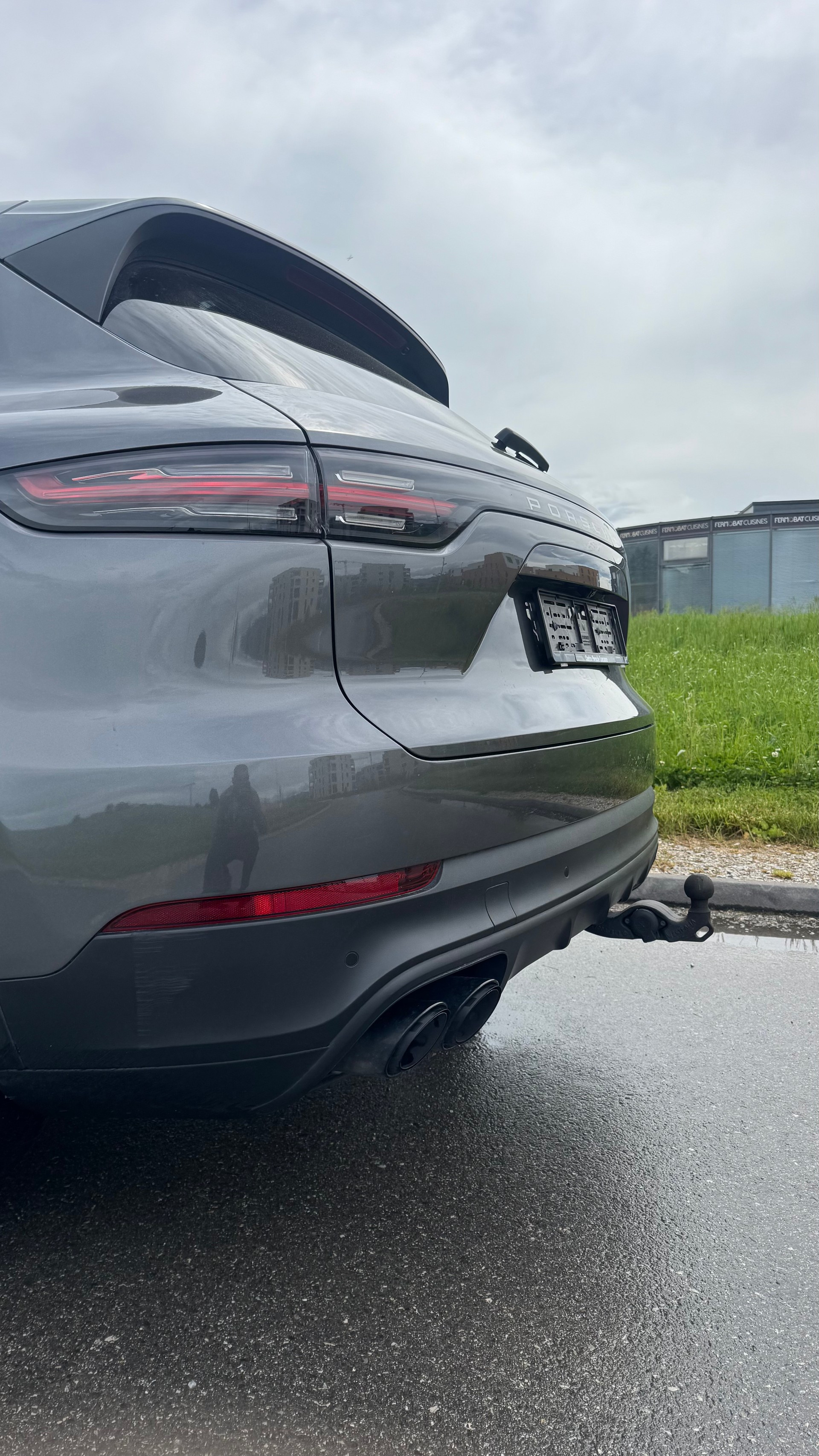PORSCHE Cayenne-image-6