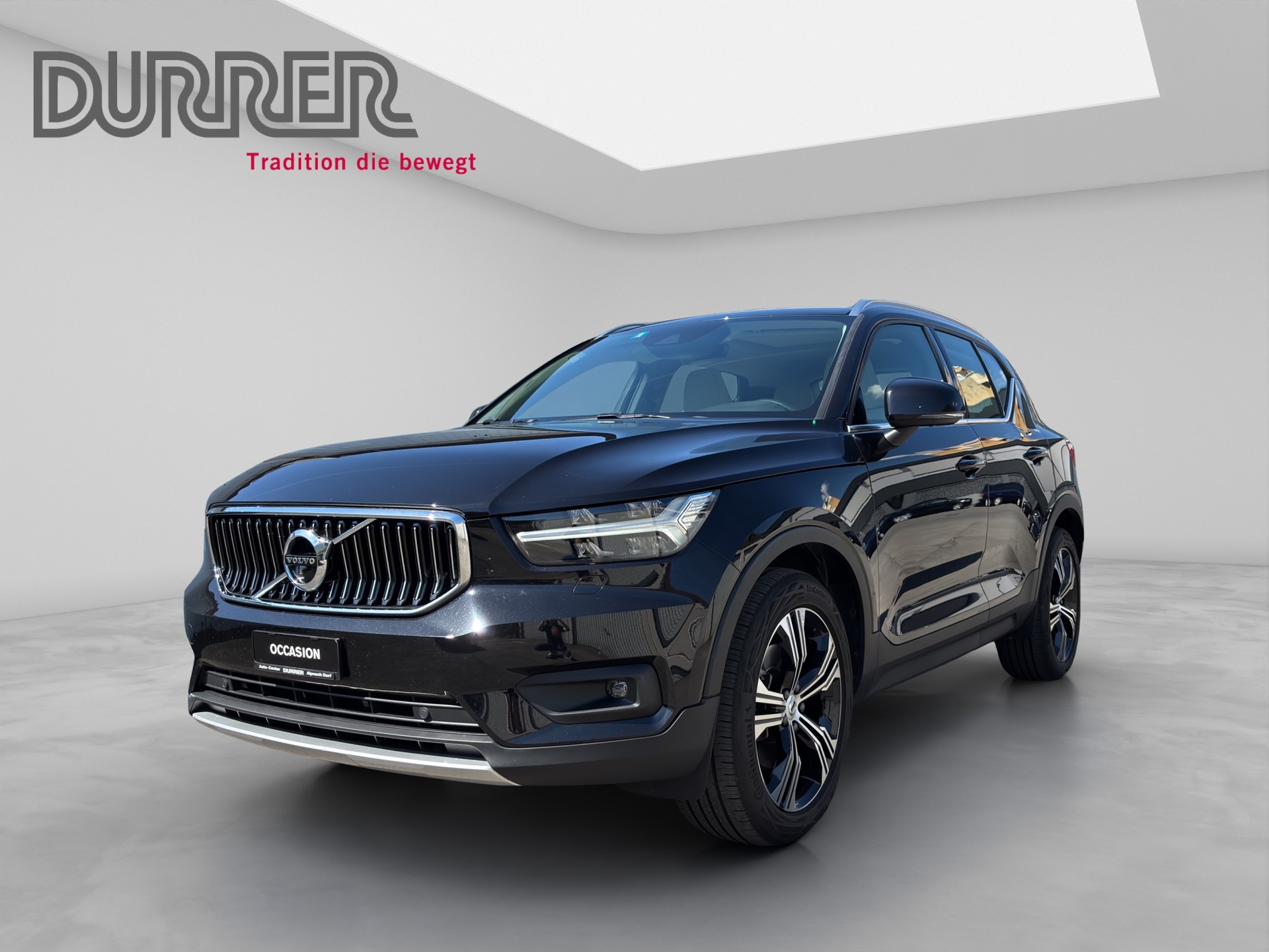 VOLVO XC40 2.0 B5 MH Inscription AWD-image-0
