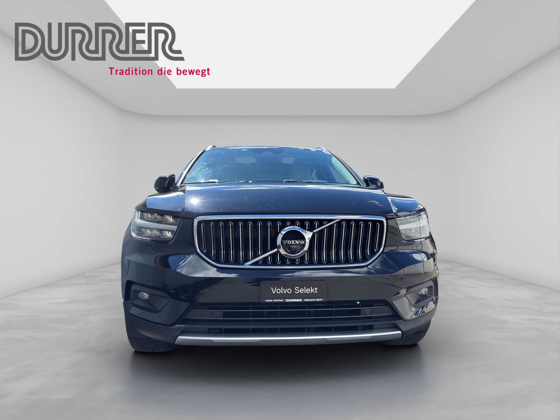 VOLVO XC40 2.0 B5 MH Inscription AWD-image-6
