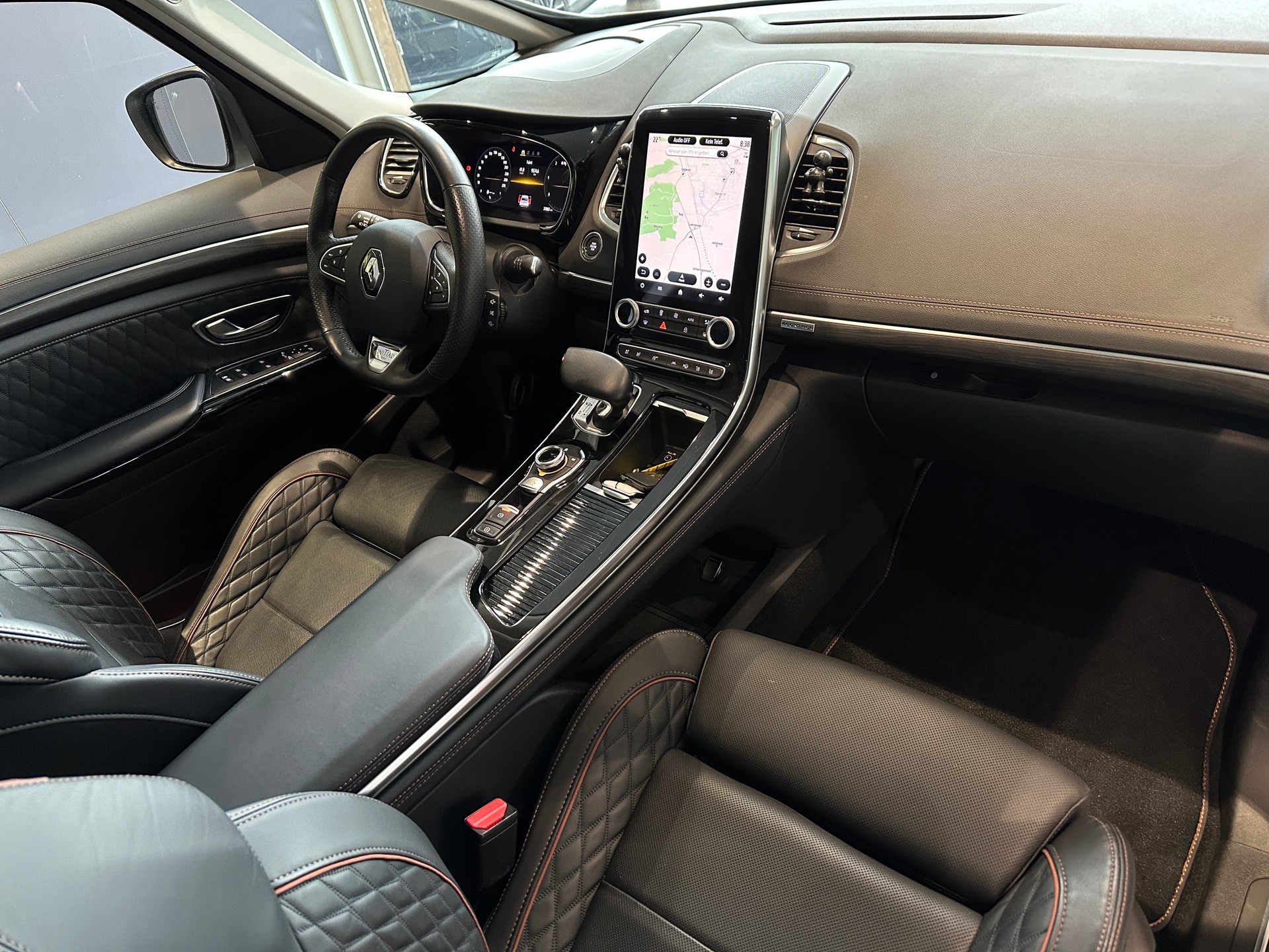 RENAULT Espace 2.0 dCi Initiale Paris EDC 6-image-13
