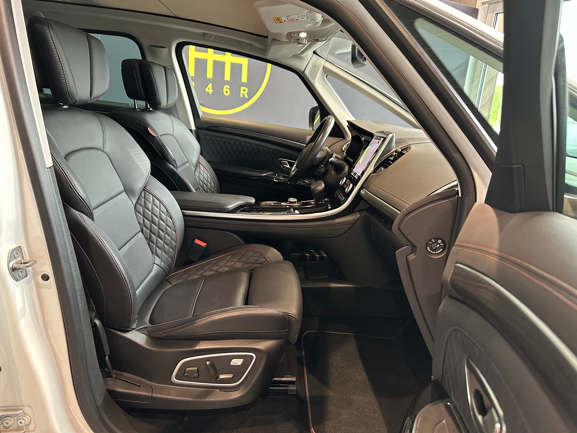 RENAULT Espace 2.0 dCi Initiale Paris EDC 6-image-14