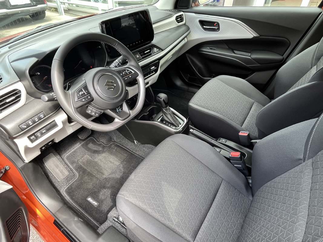 SUZUKI Swift 1.2 Sakura Top Hybrid-image-2