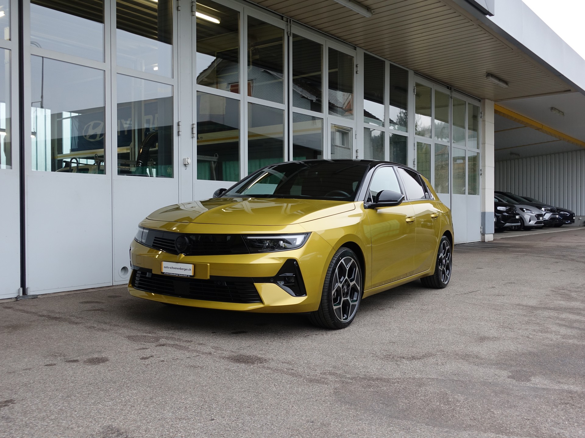 OPEL Astra 1.6 PHEV Swiss + A-image-18