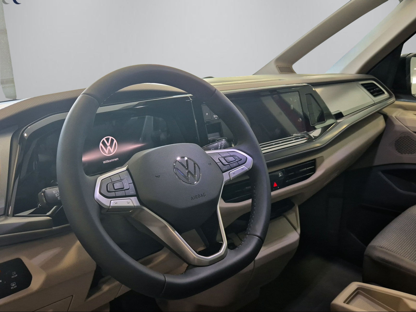 VW Multivan 2.0 TDI Liberty DSG-image-8
