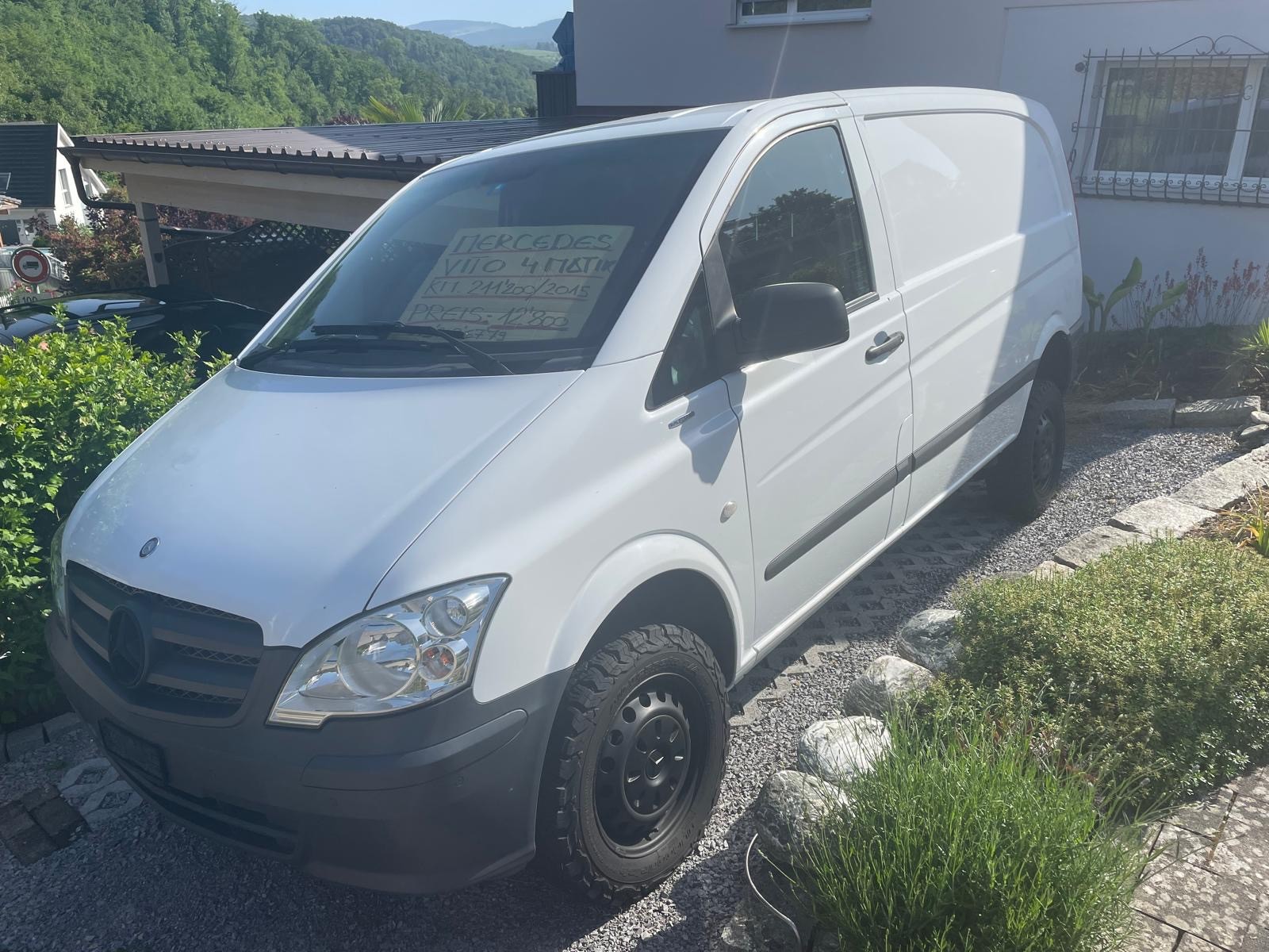 MERCEDES-BENZ Vito 113 CDI Blue Efficiency L 4Matic A-image-0