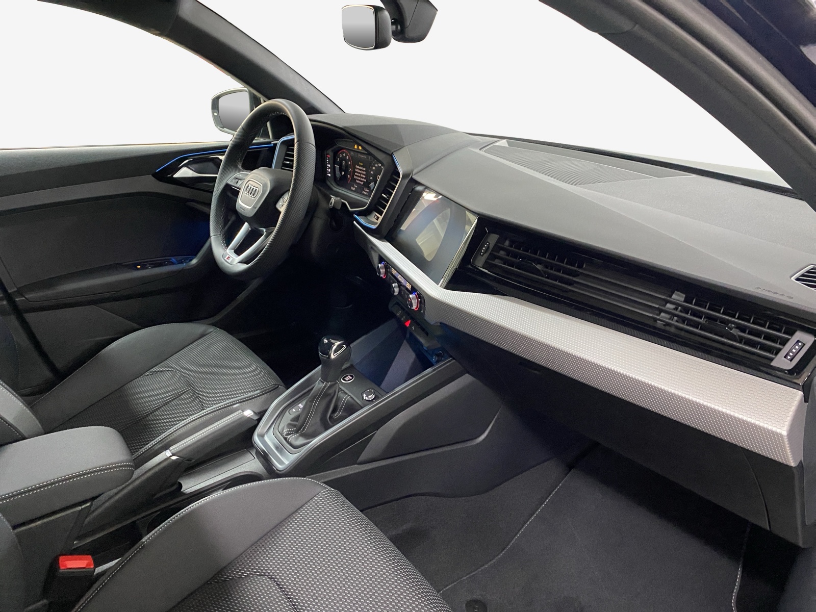AUDI A1 Sportback 30 TFSI S Line S-tronic-image-13