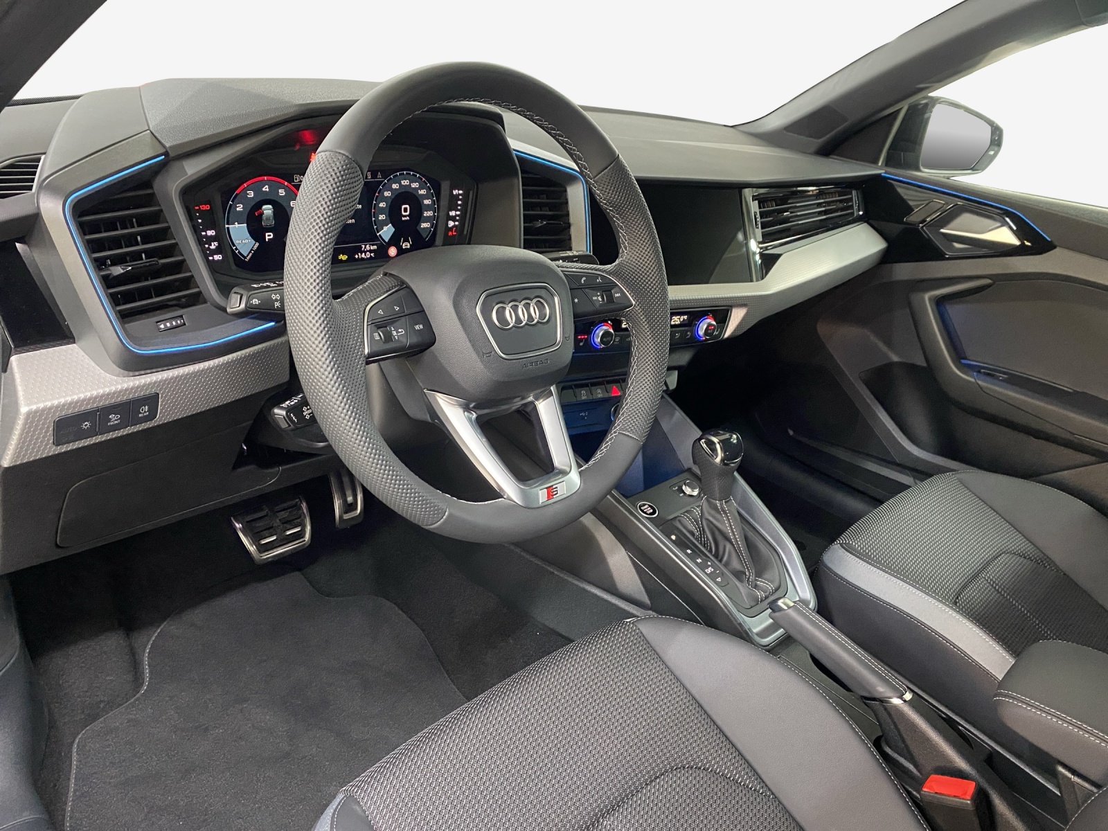 AUDI A1 Sportback 30 TFSI S Line S-tronic-image-14