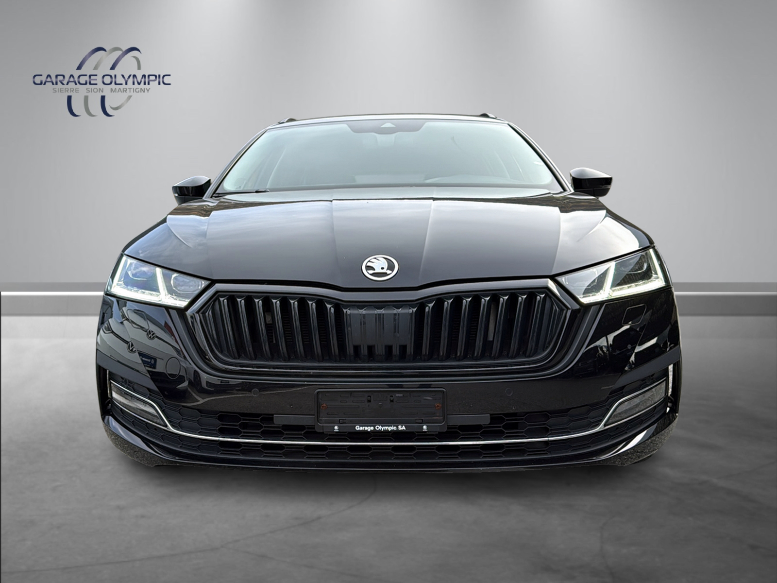 SKODA Octavia Combi 2.0 TDI DSG Style-image-1