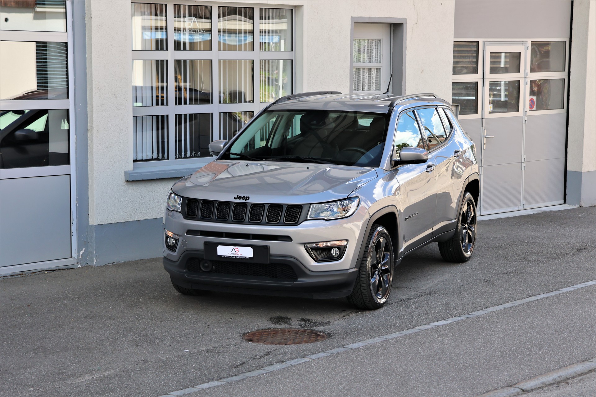 JEEP Compass 2.0CRD Limited AWD 9ATX-image-0