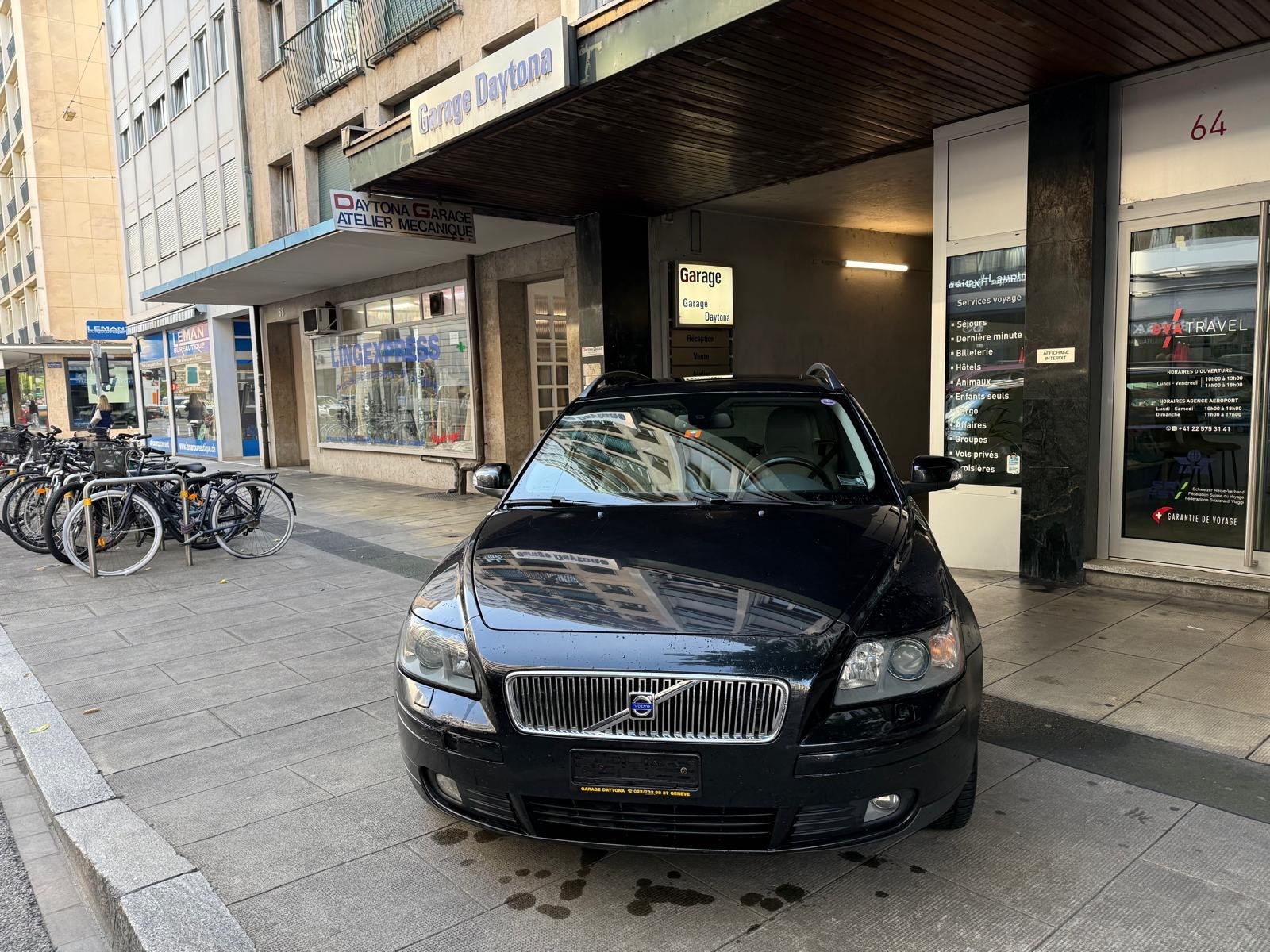 VOLVO V50 2.0D Momentum-image-3