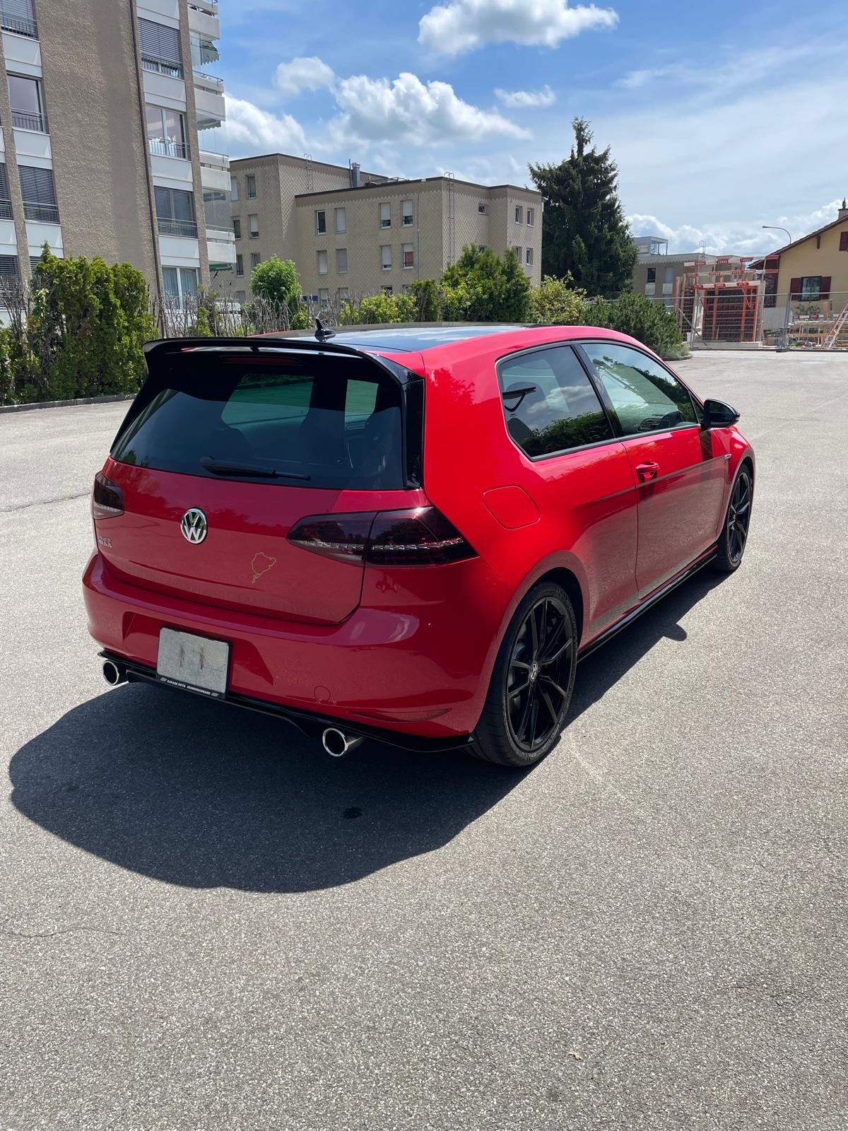 VW Golf 2.0 TSI GTI Clubsport S-image-3