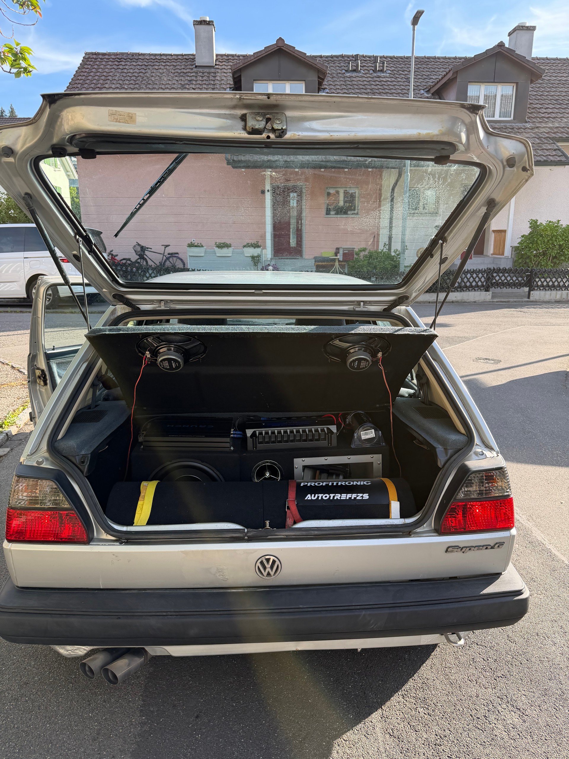 VW Golf 1800 GL-image-8