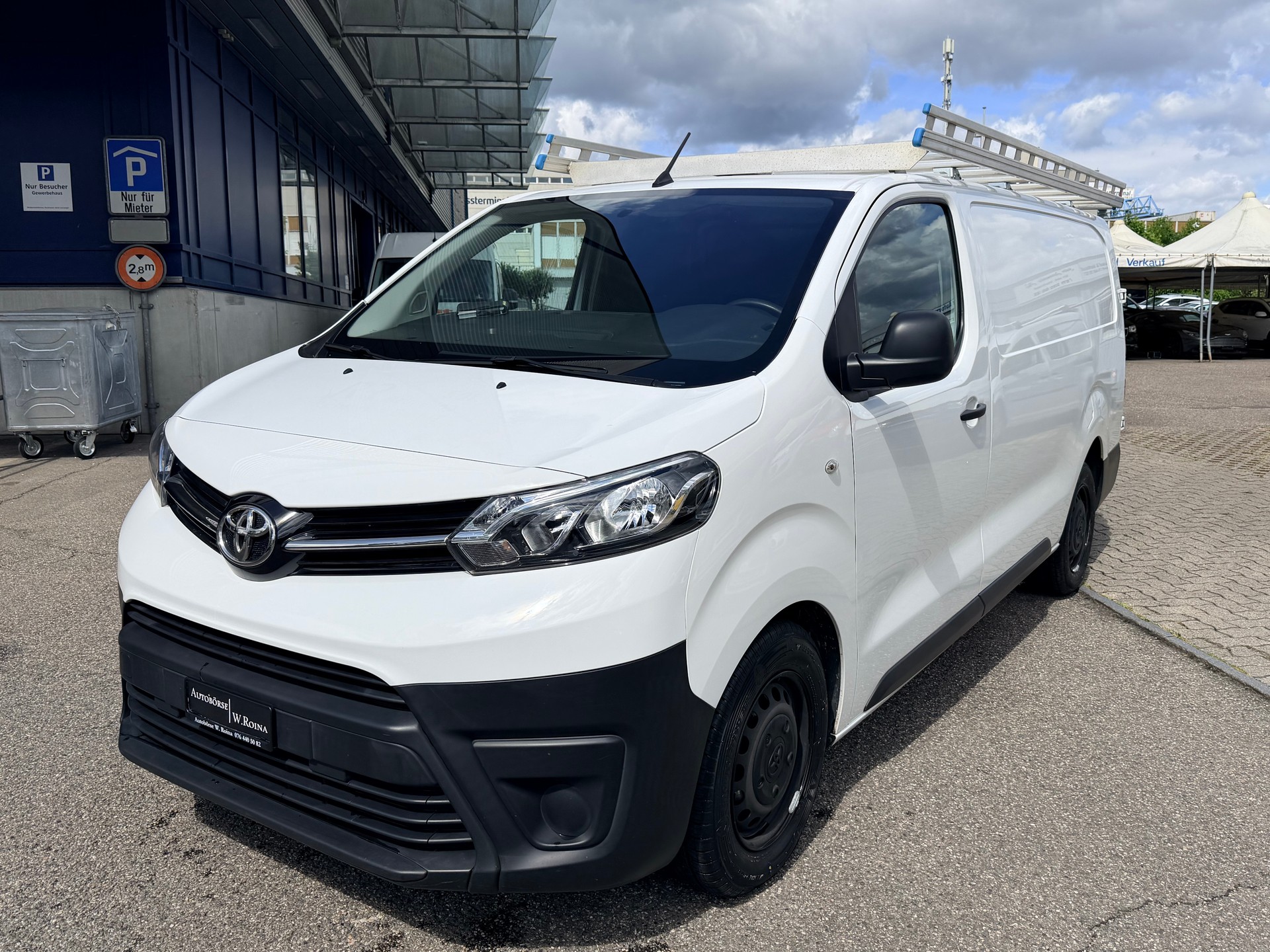 TOYOTA Proace 2.0D Panel Van Long Active-image-6