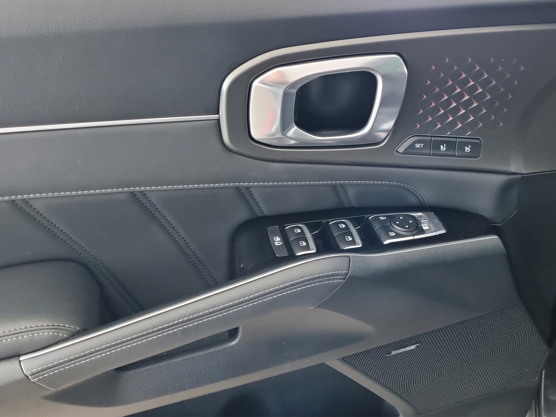 KIA Sorento 1.6 T-GDi PHEV AWD Style-image-11