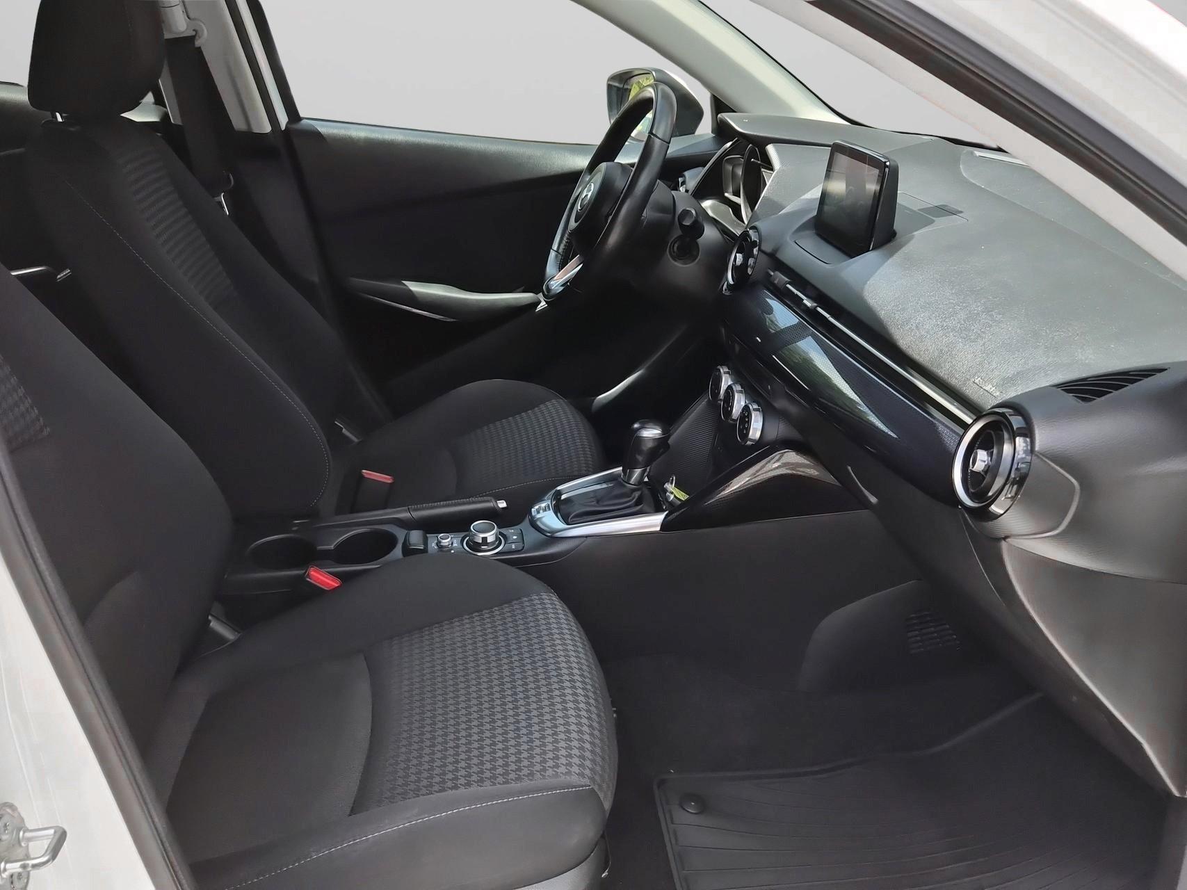 MAZDA 2 SKYACTIV-G 90 Ambition Plus Automat-image-13