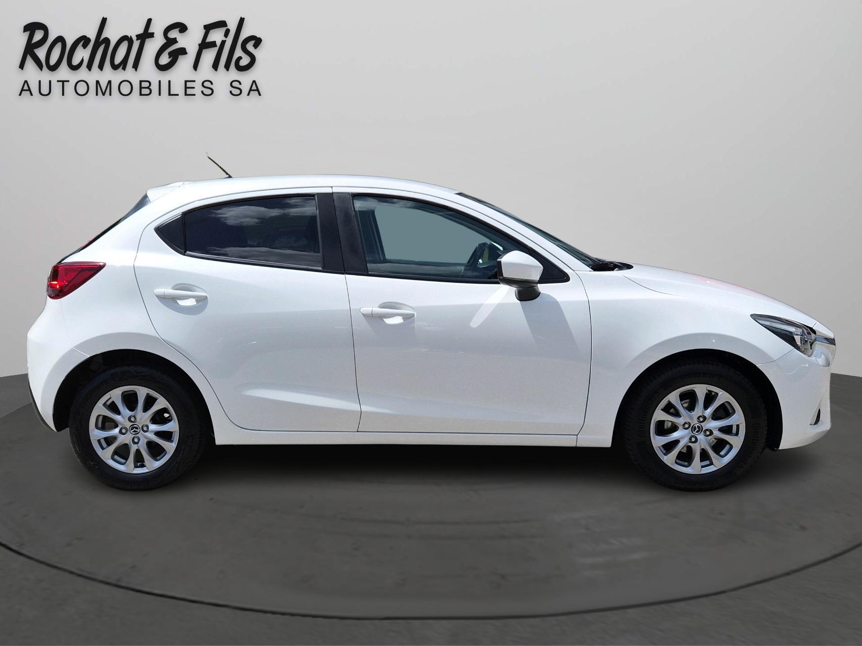 MAZDA 2 SKYACTIV-G 90 Ambition Plus Automat-image-5