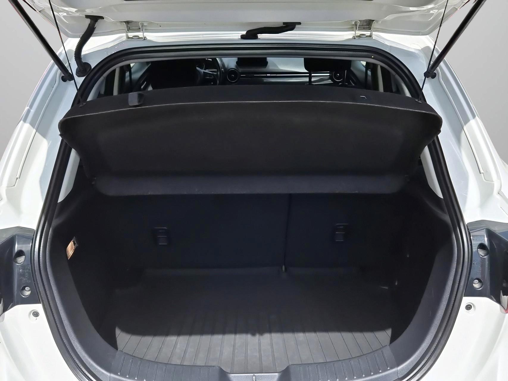MAZDA 2 SKYACTIV-G 90 Ambition Plus Automat-image-11