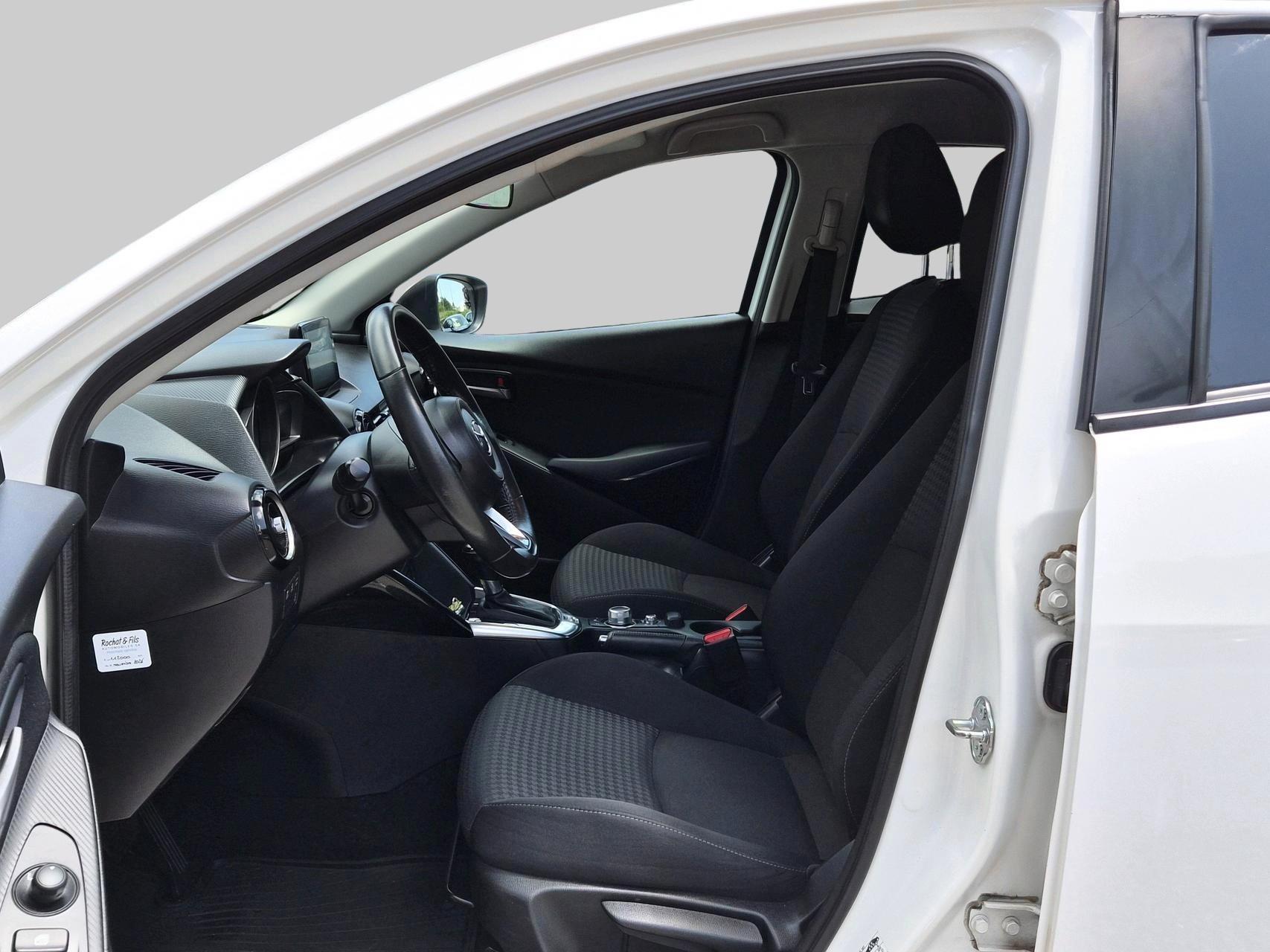 MAZDA 2 SKYACTIV-G 90 Ambition Plus Automat-image-7