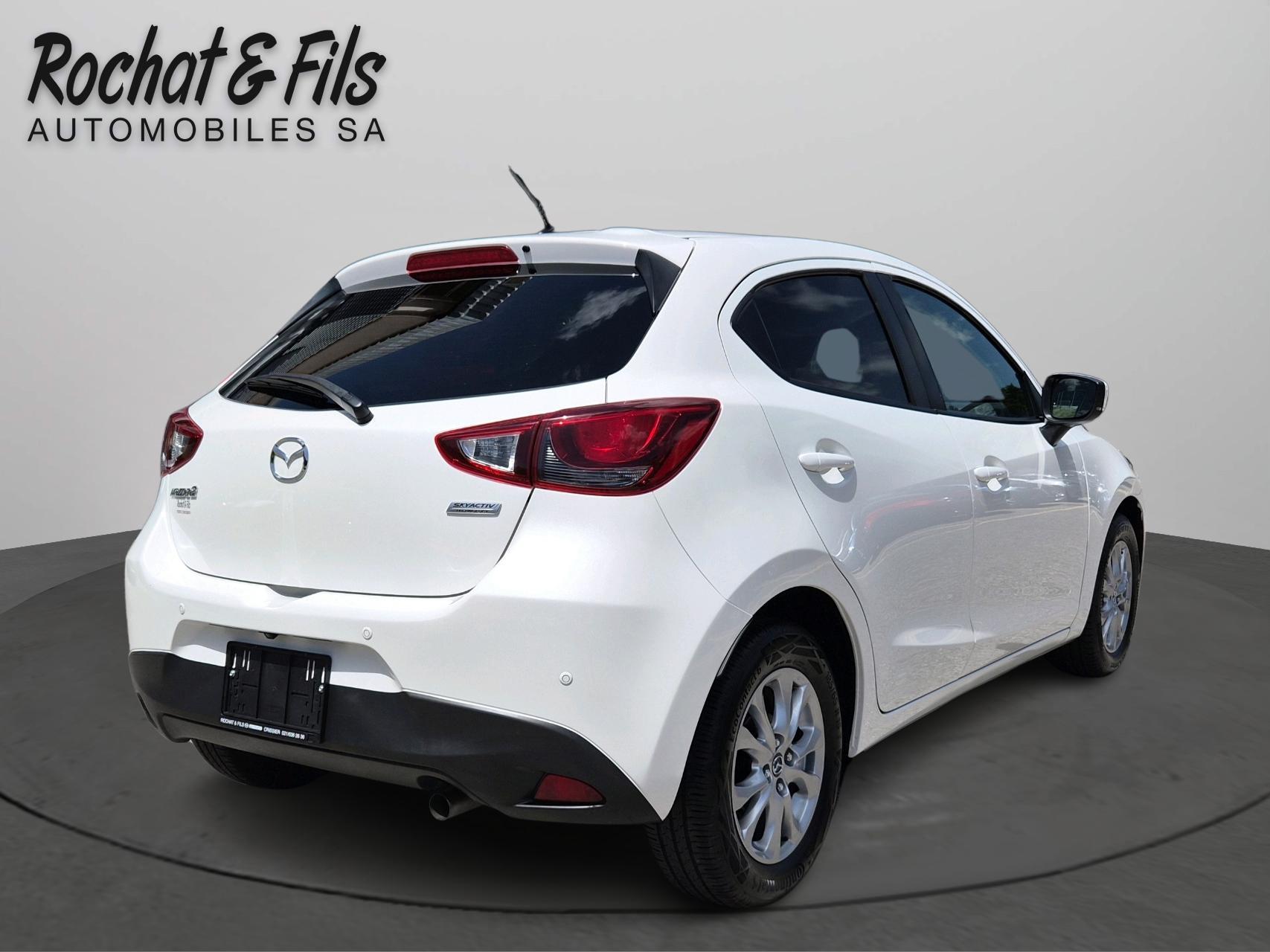 MAZDA 2 SKYACTIV-G 90 Ambition Plus Automat-image-4