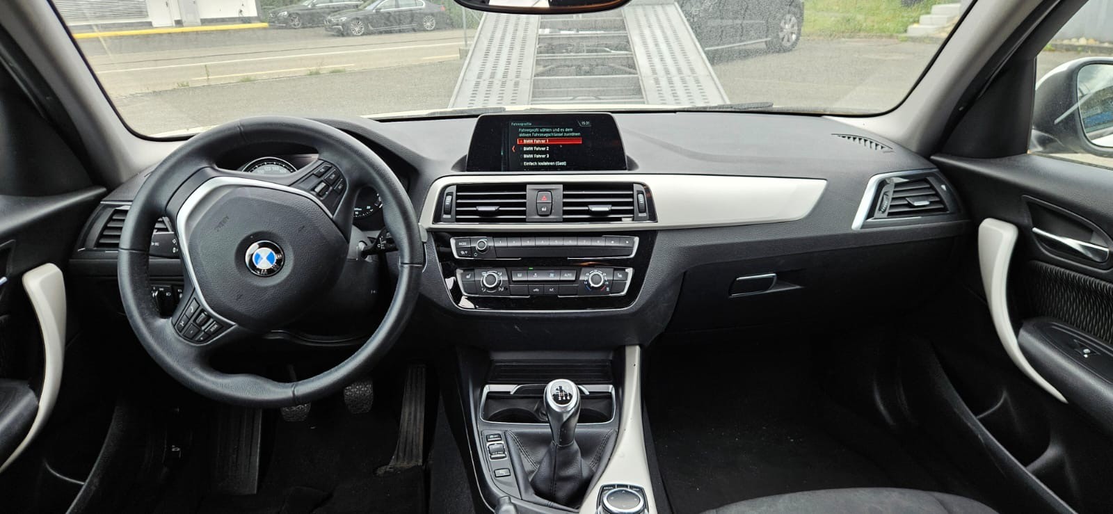 BMW 116i Business-image-1
