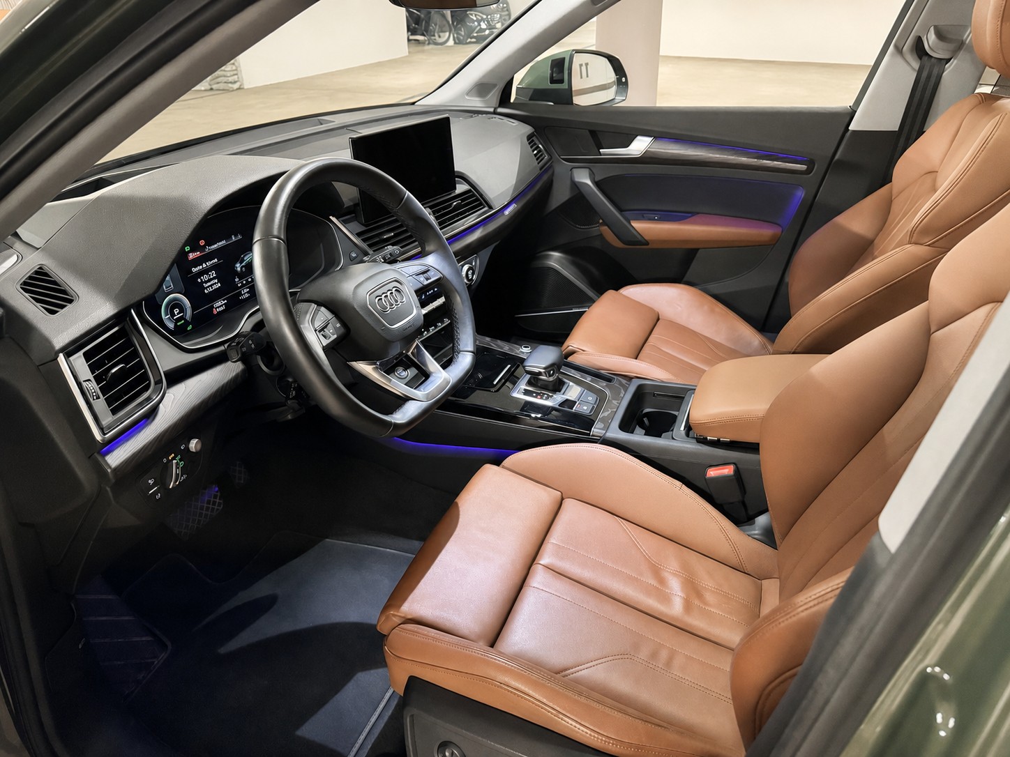 AUDI 2.0 55 TFSI e S Line quattro S-Tronic-image-3