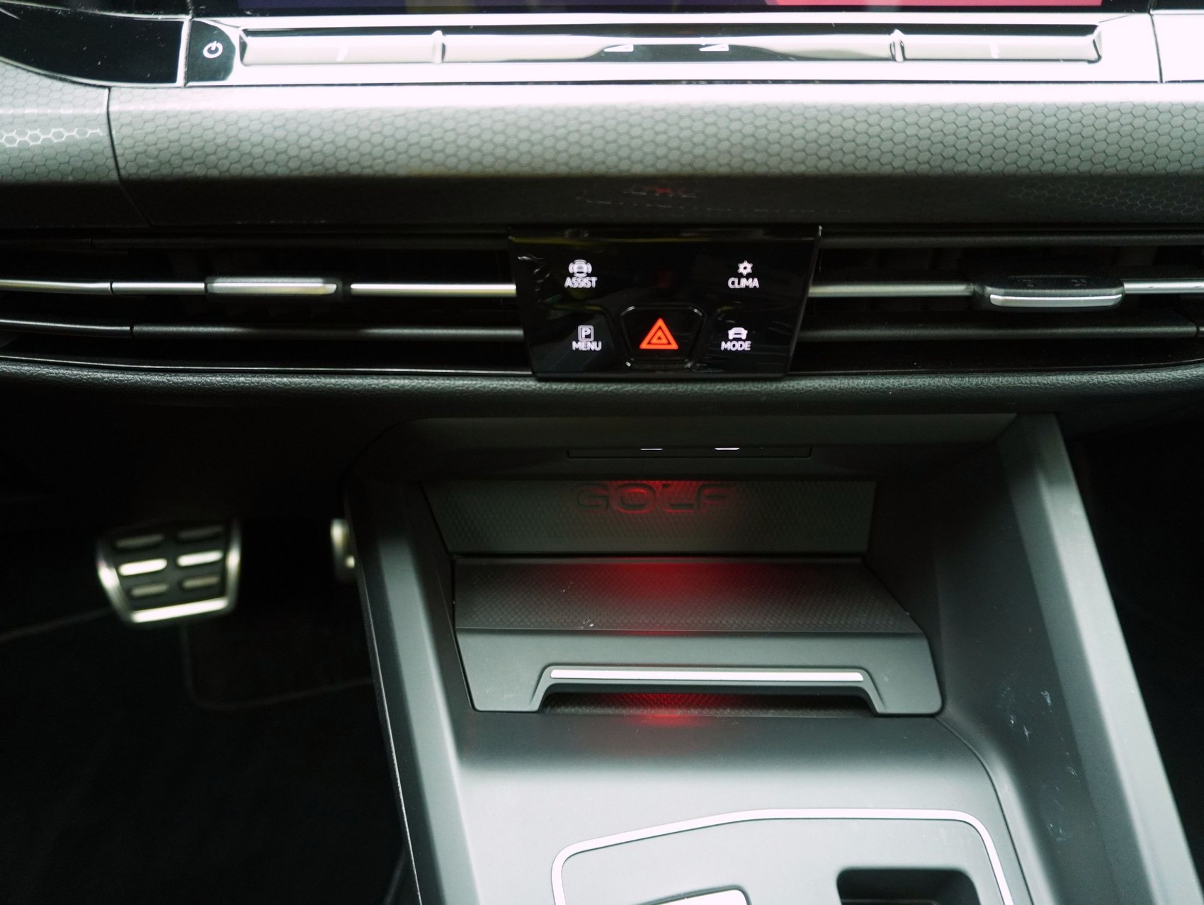 VW Golf 8 1.4 TSI DSG PHEV GTE-image-15