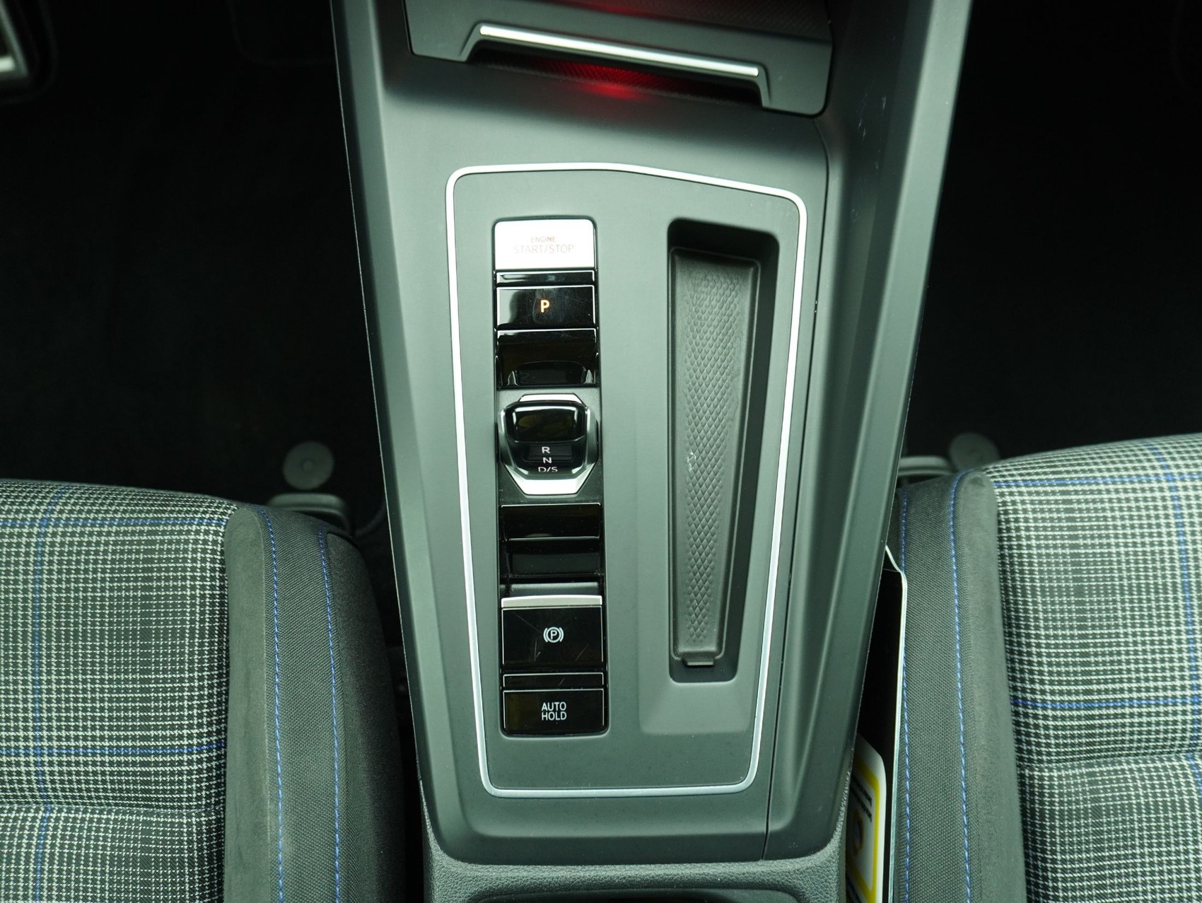 VW Golf 8 1.4 TSI DSG PHEV GTE-image-14