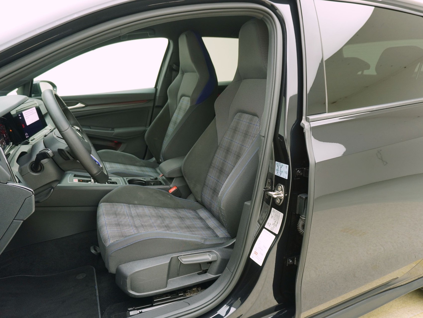 VW Golf 8 1.4 TSI DSG PHEV GTE-image-8