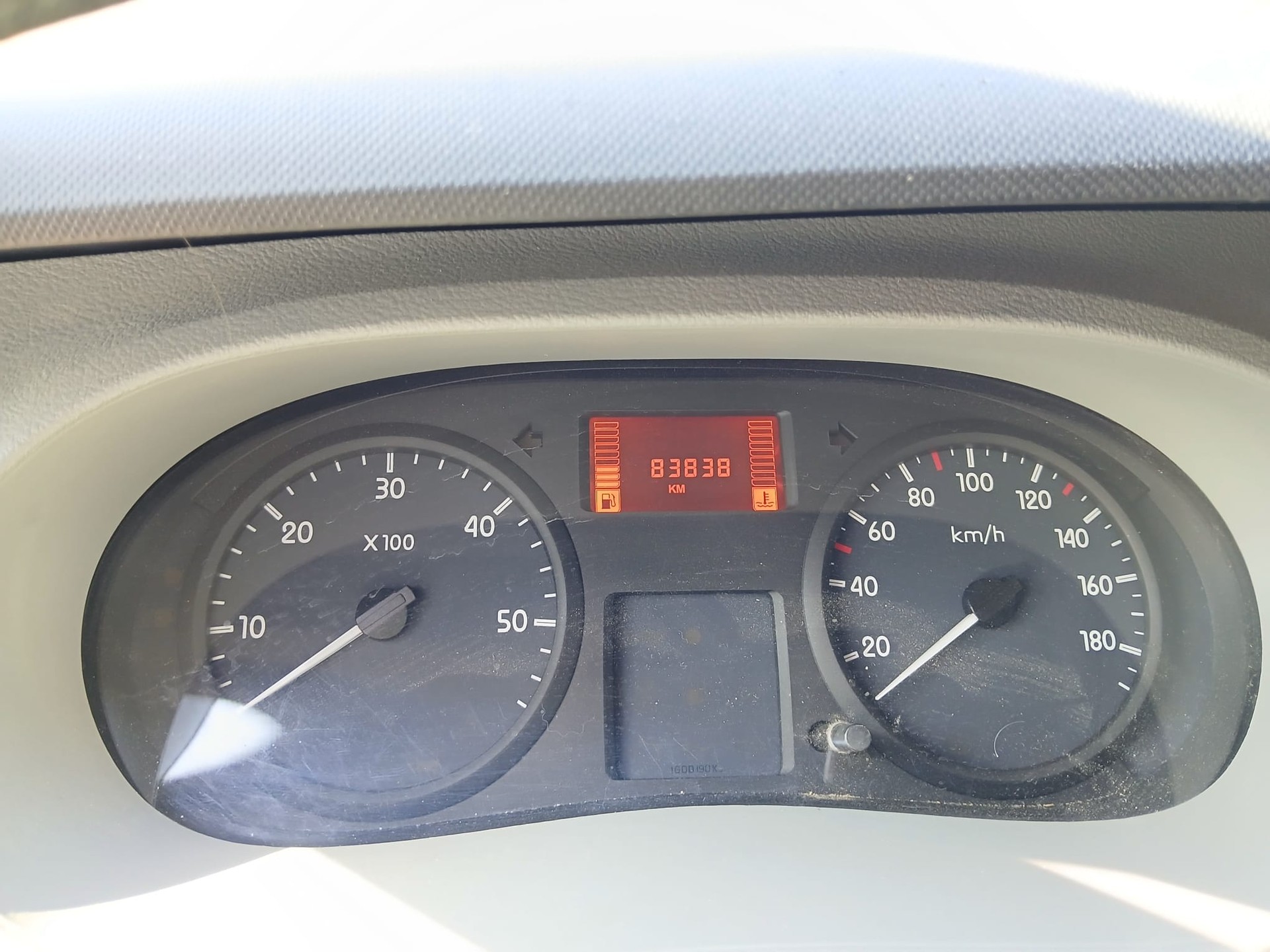 RENAULT Master T35 2.5dCi L3H2-image-7