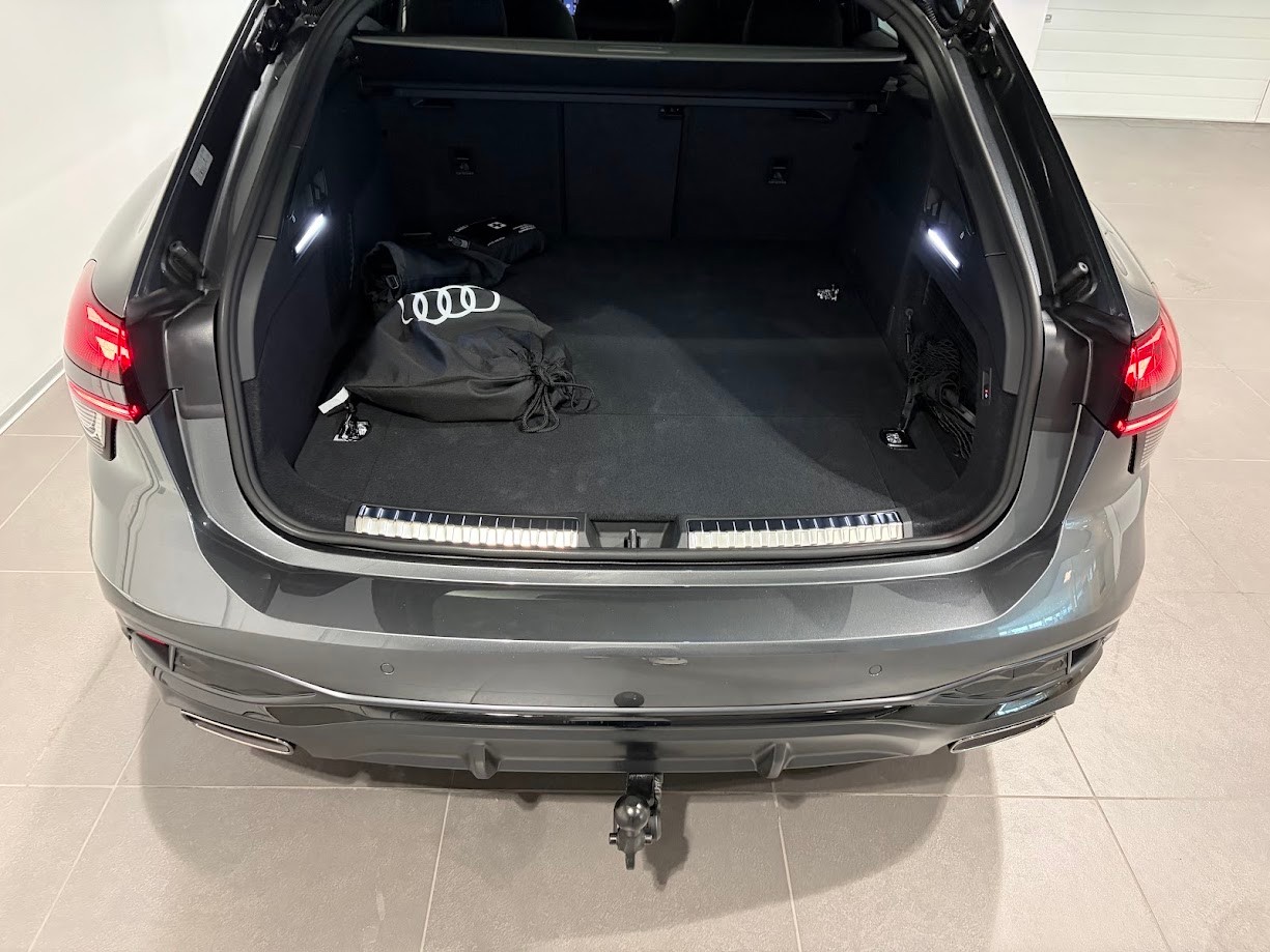 AUDI A6 Avant e-hybrid quattro 270 kW S tronic-image-12
