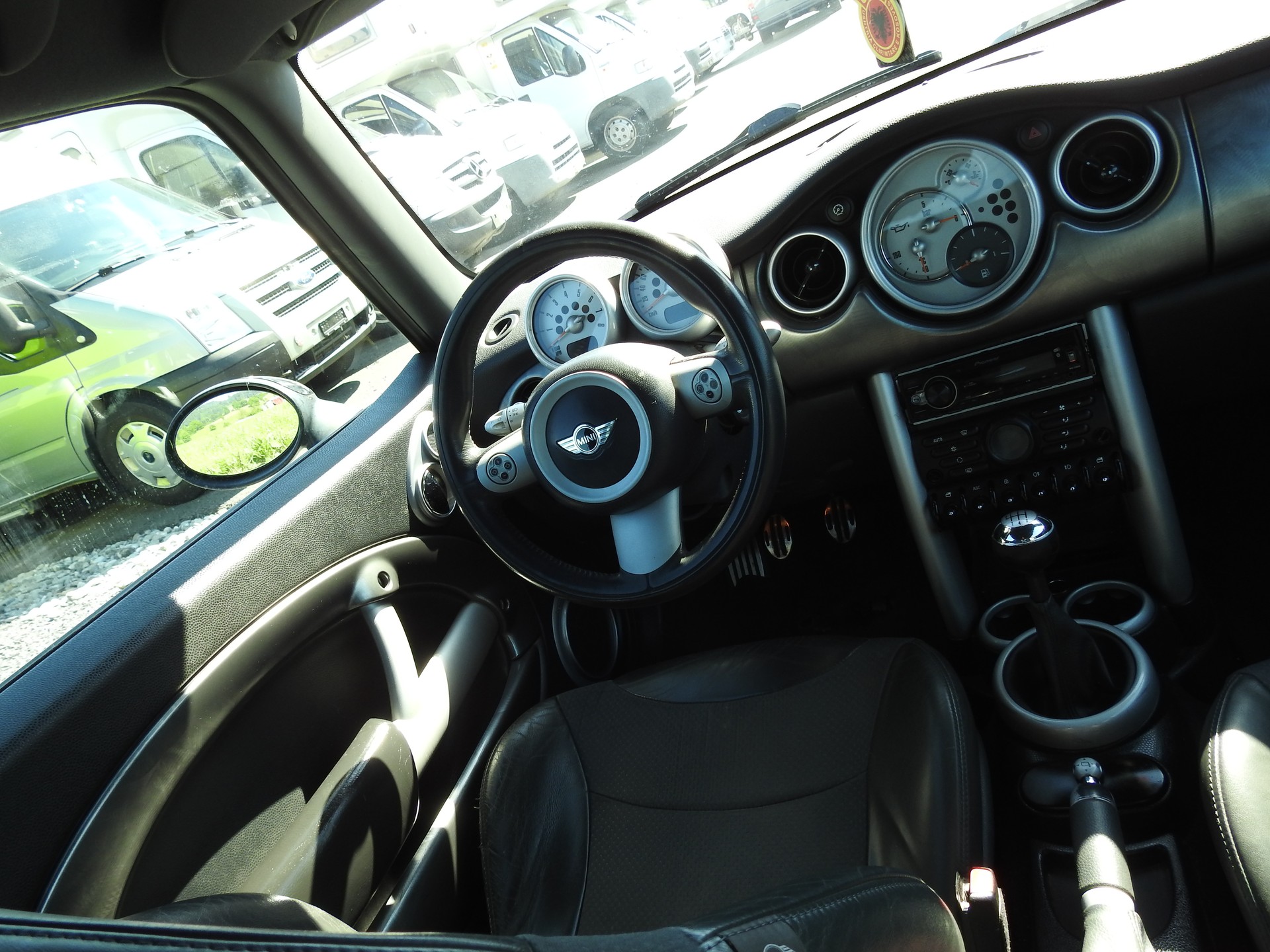 MINI Cooper S-image-17