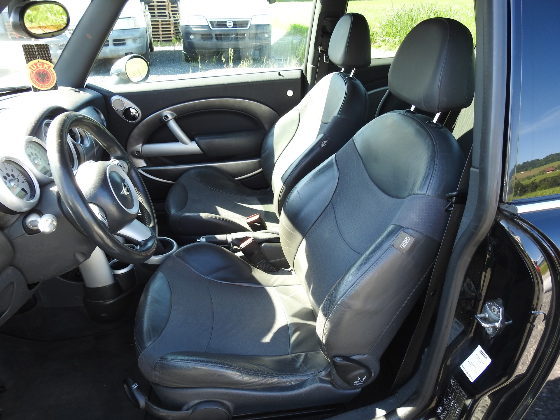 MINI Cooper S-image-12