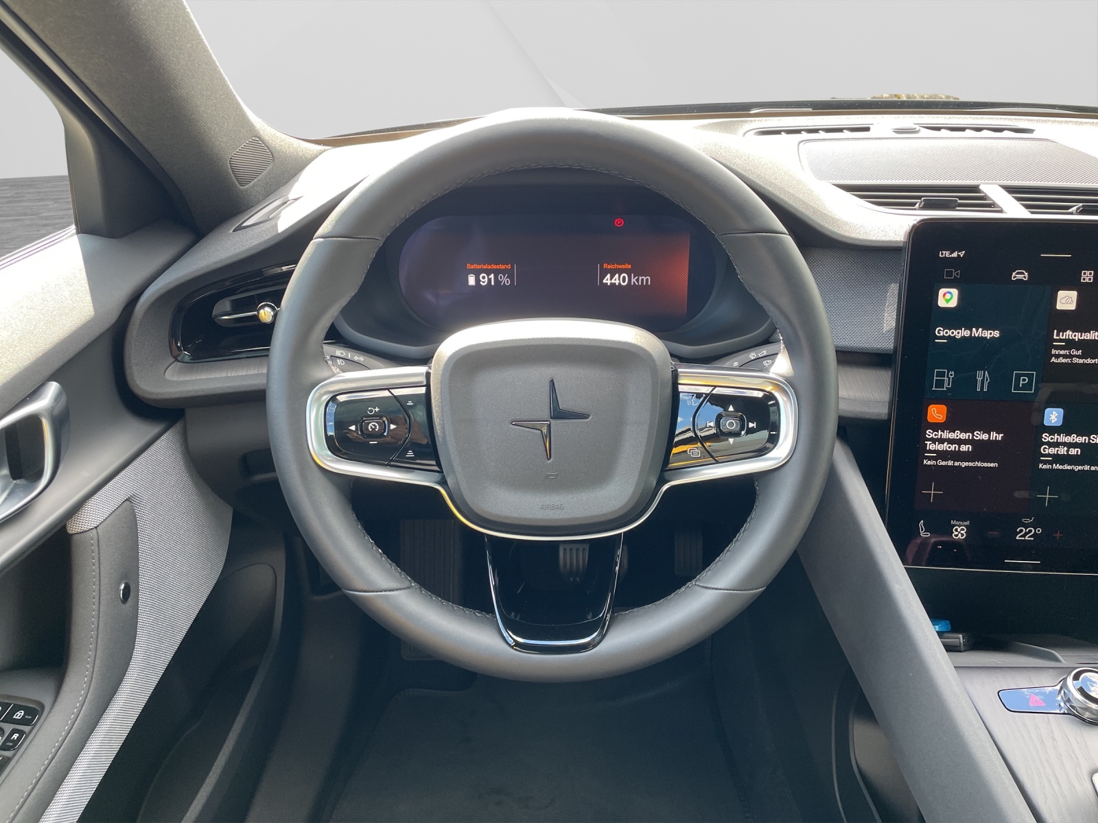 POLESTAR 2 Long Range Dual Motor Performance-image-11