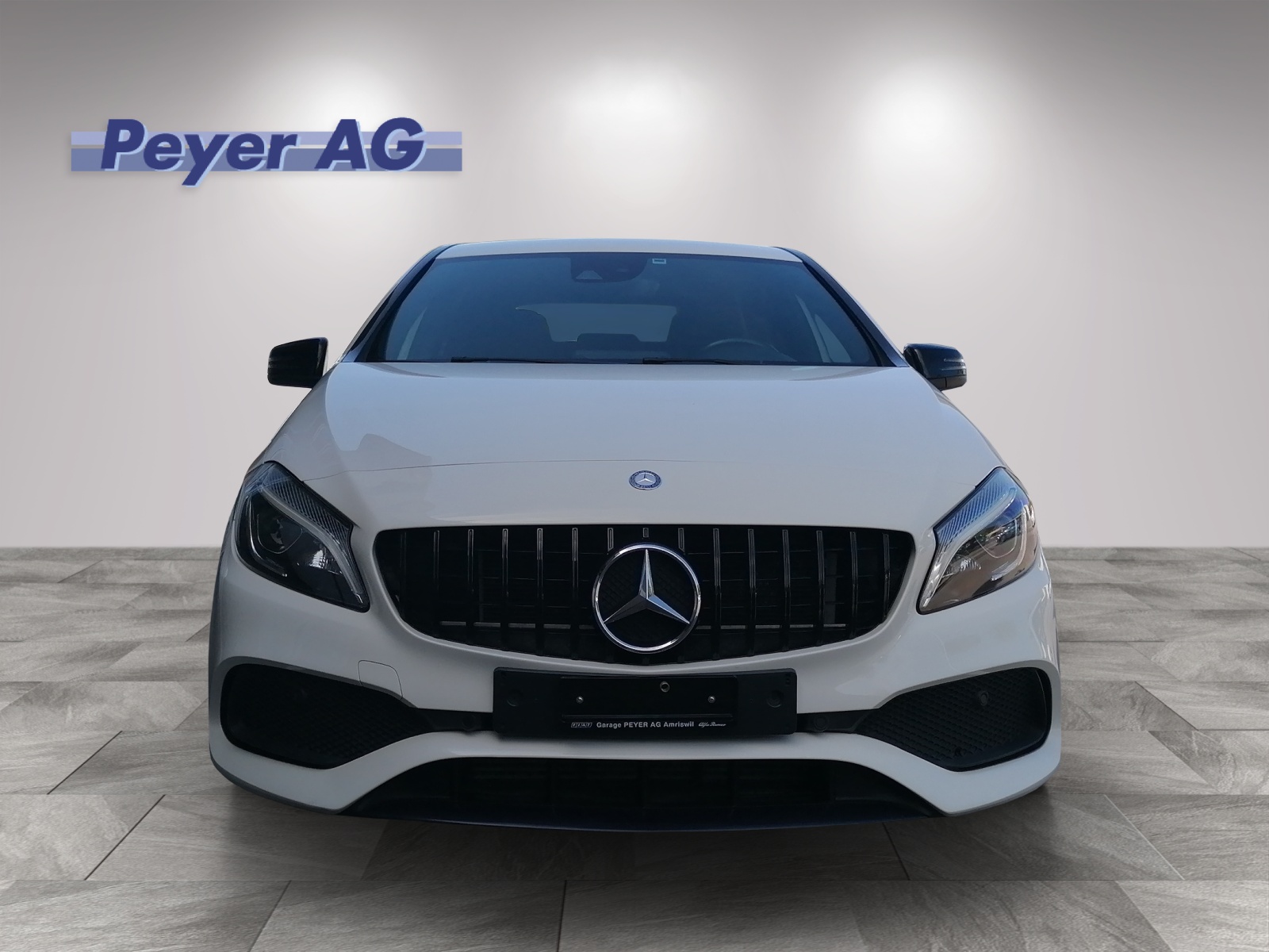 MERCEDES-BENZ A 180 AMG Line-image-0