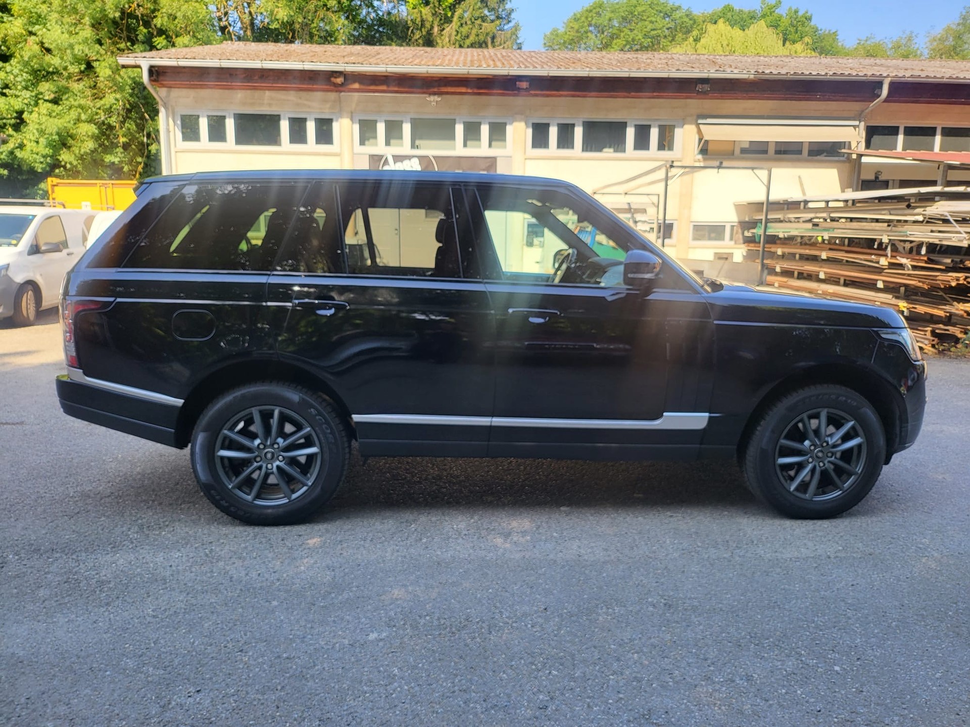 LAND ROVER Range Rover 3.0 V6 SC HSE Automatic-image-3