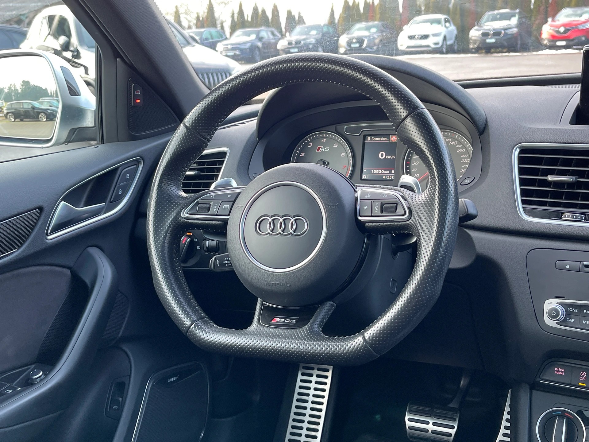 AUDI RS Q3 2.5 TFSI performance quattro S-tronic-image-8
