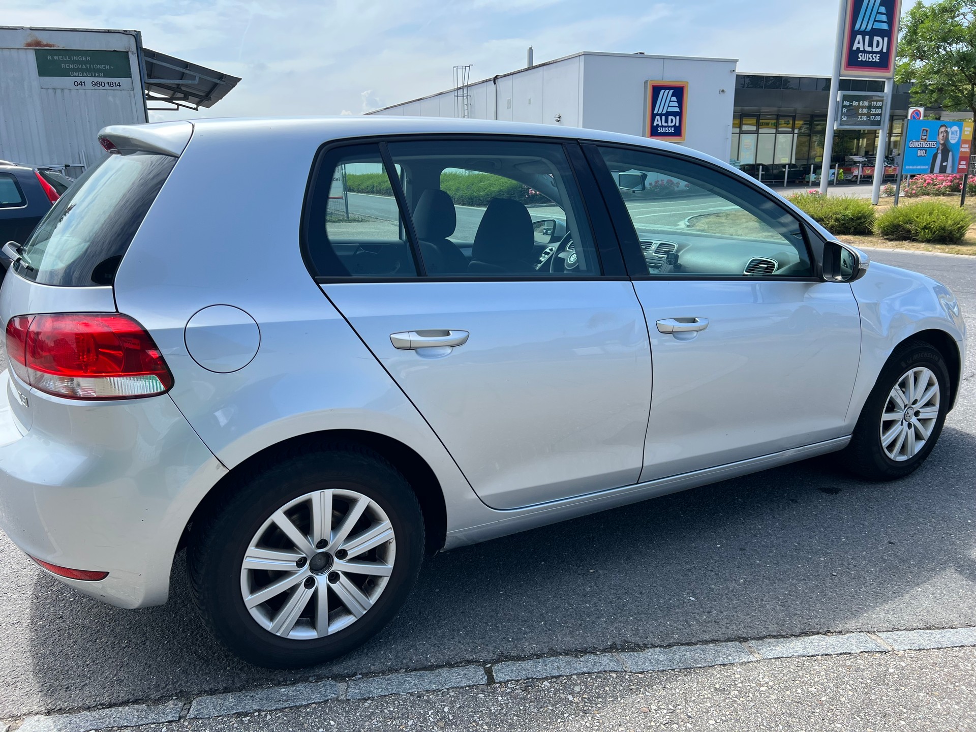 VW Golf Variant 1.2 TSI BMT Comfortline-image-4