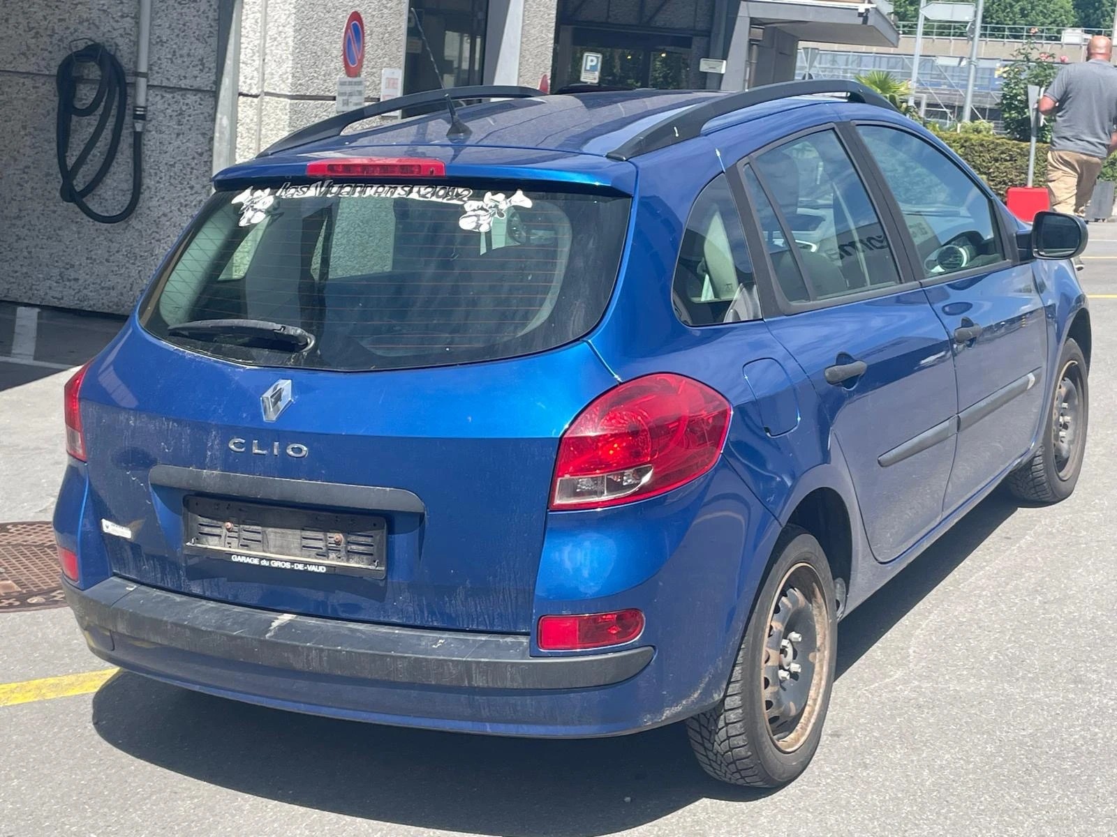 RENAULT Clio Grandtour 1.2 16V Expression-image-2