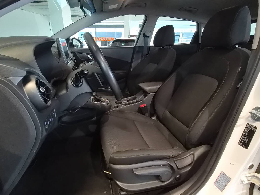 HYUNDAI Kona 1.6 GDi Hybrid Origo-image-6