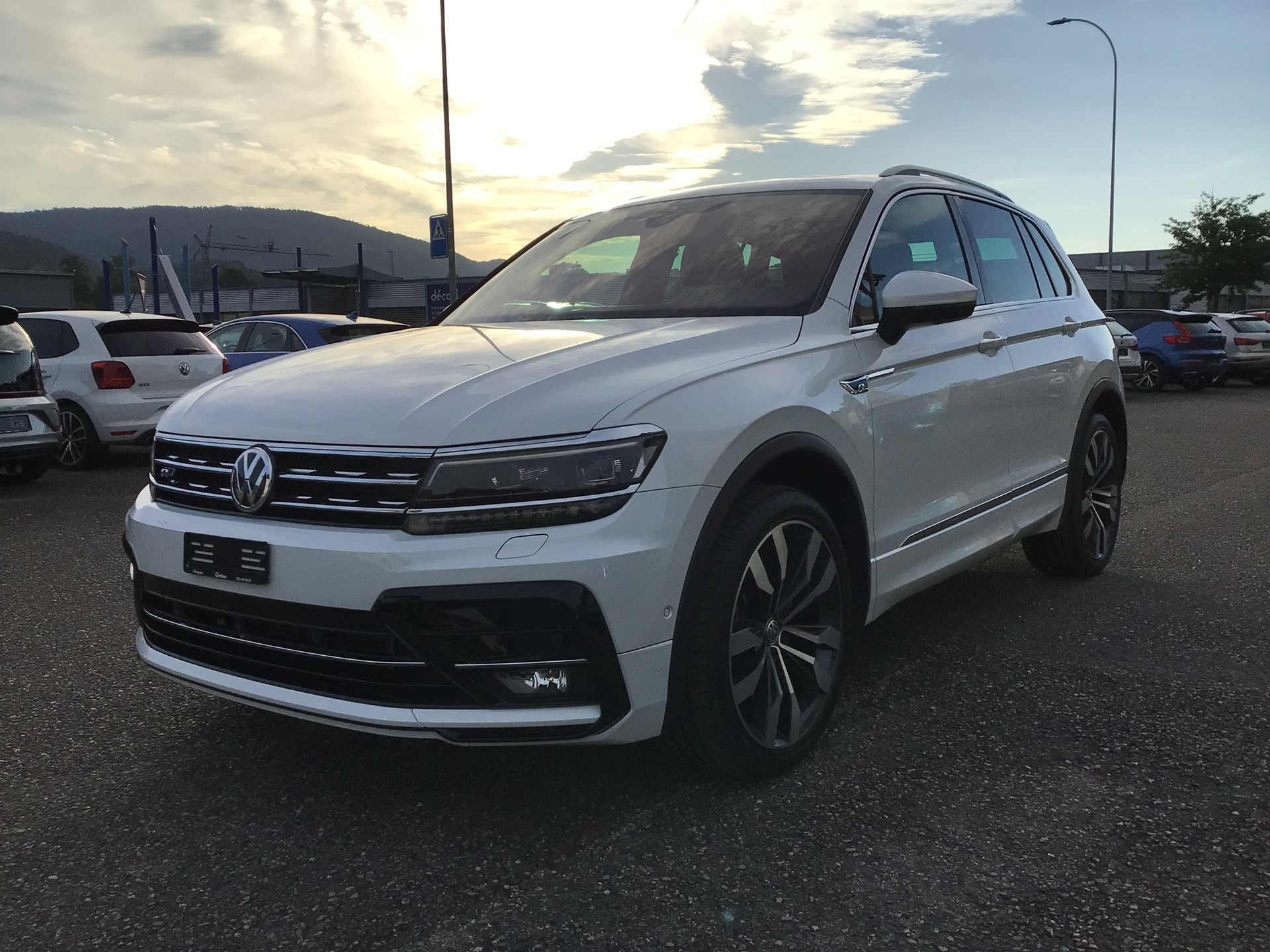 VW Tiguan 2.0TSI Highline 4Motion DSG-image-0