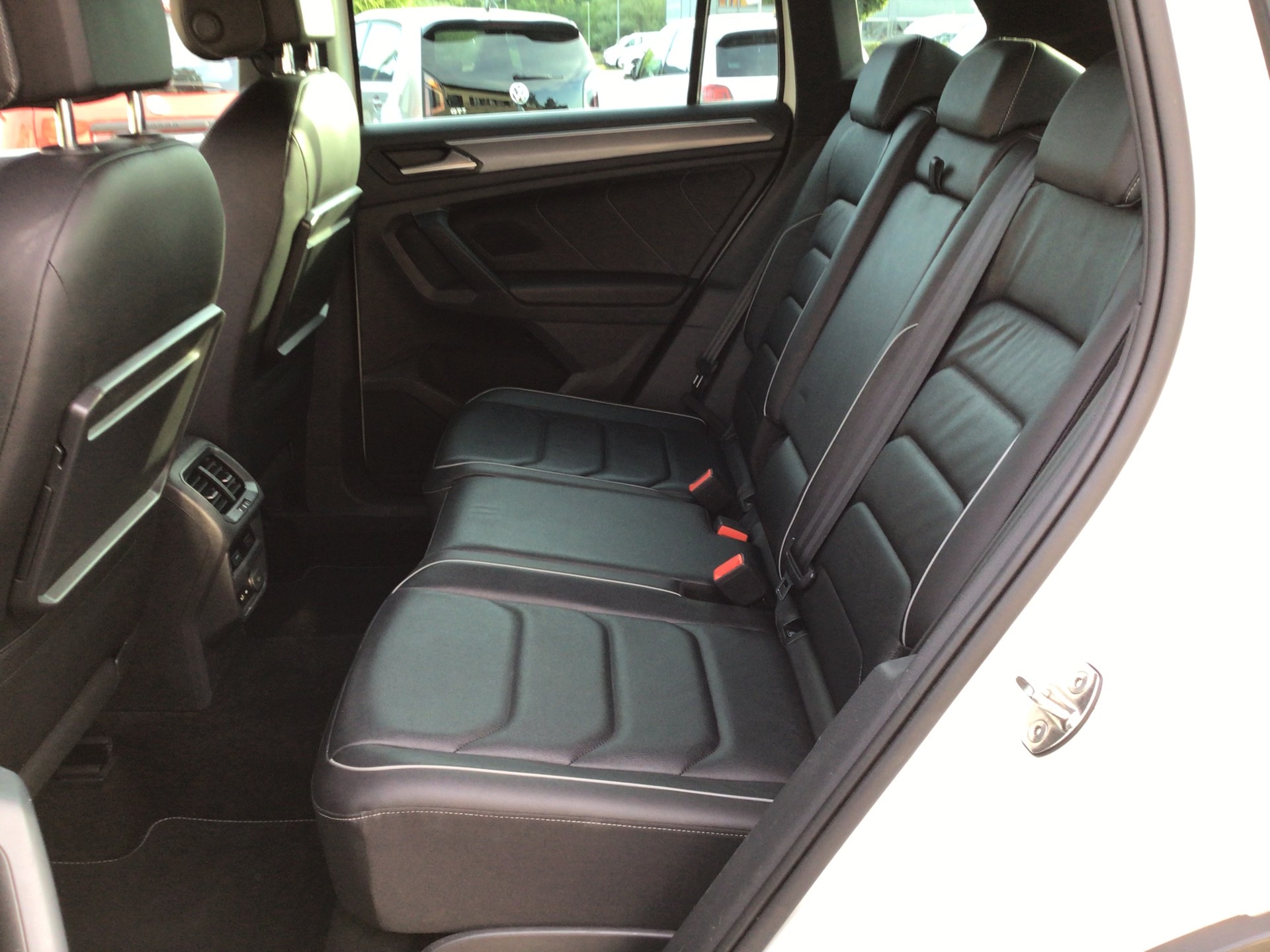 VW Tiguan 2.0TSI Highline 4Motion DSG-image-6