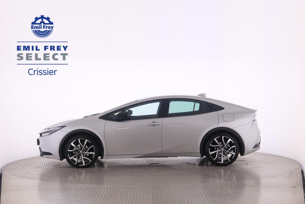 TOYOTA Prius 2.0 Plug-In-Hybrid Style-image-2