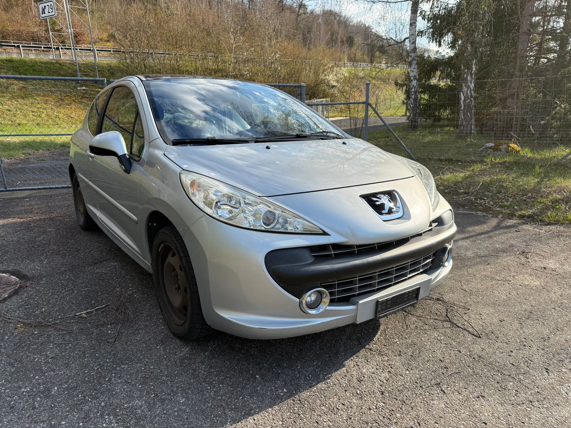 PEUGEOT 207 1.6 16V Turbo XSI-image-0