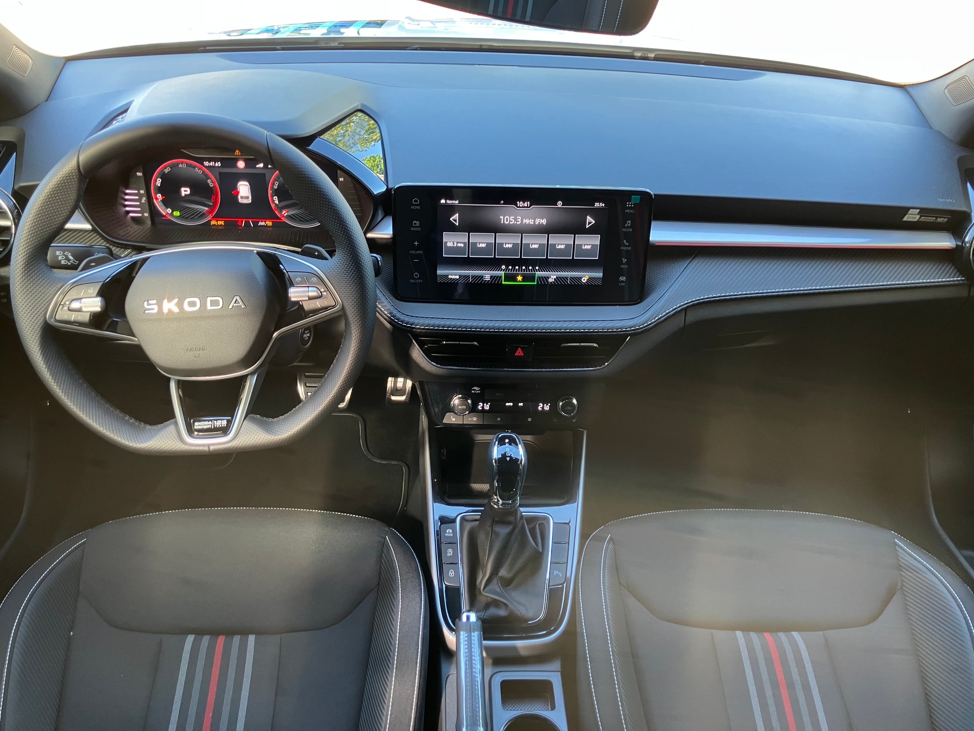 SKODA Fabia 1.5 TSI Motorsport DSG-image-10