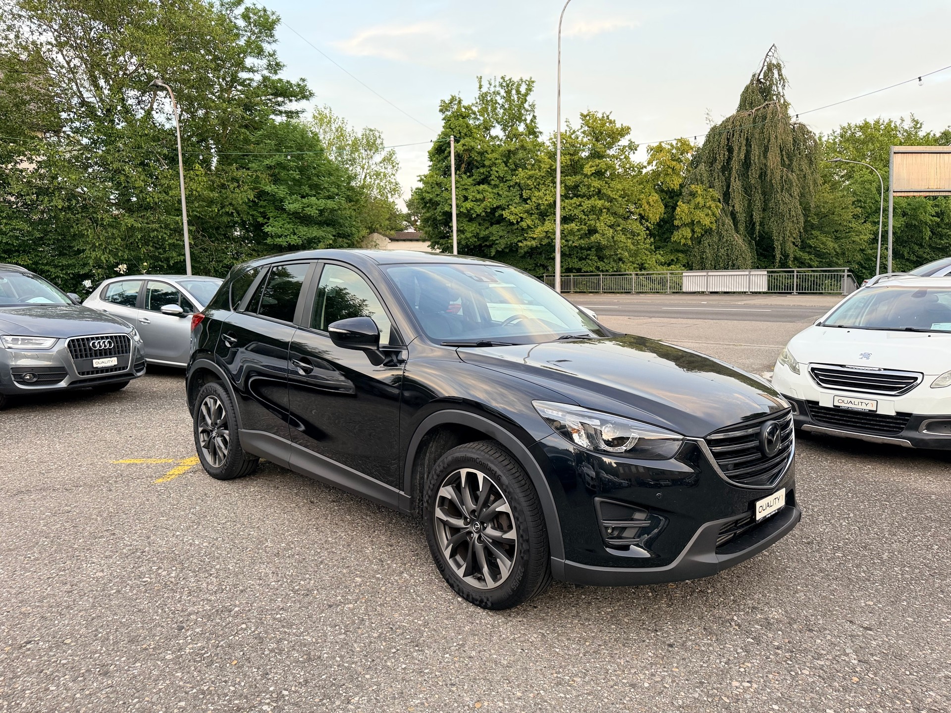 MAZDA CX-5 2.2 D HP Revolution AWD Automatic-image-2