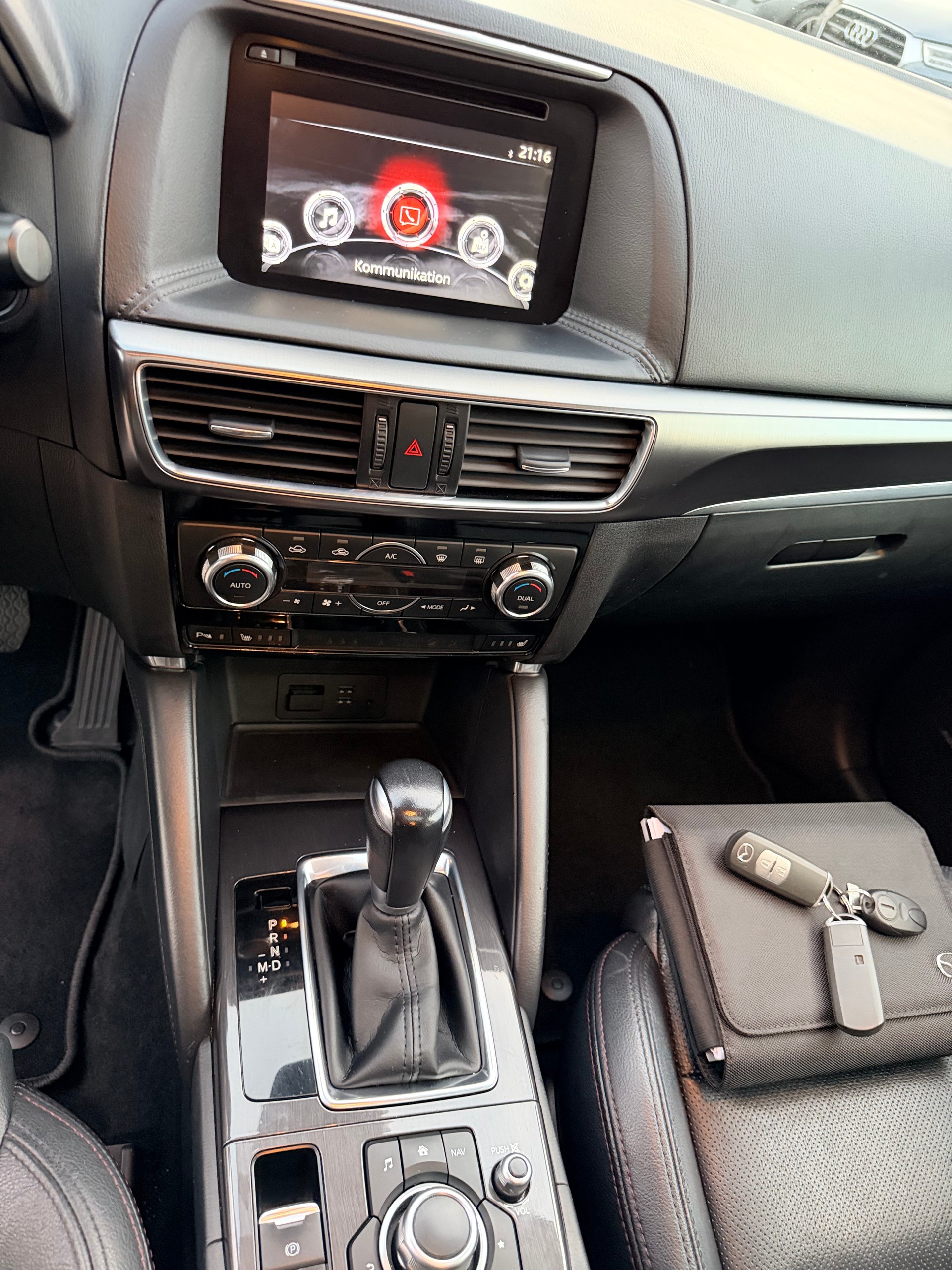 MAZDA CX-5 2.2 D HP Revolution AWD Automatic-image-20