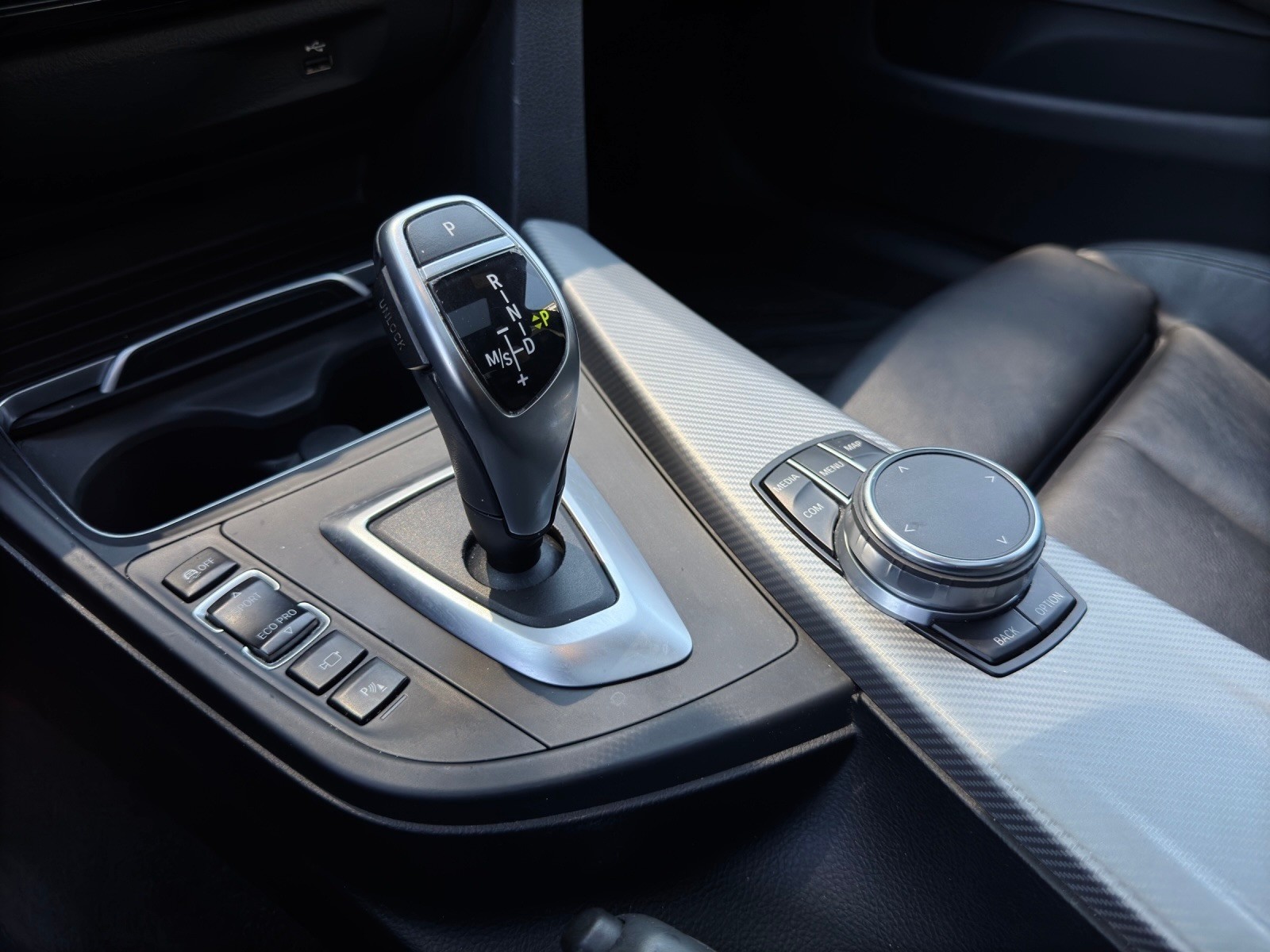 BMW 430i Gran Coupé xDrive M Sport Steptronic-image-18