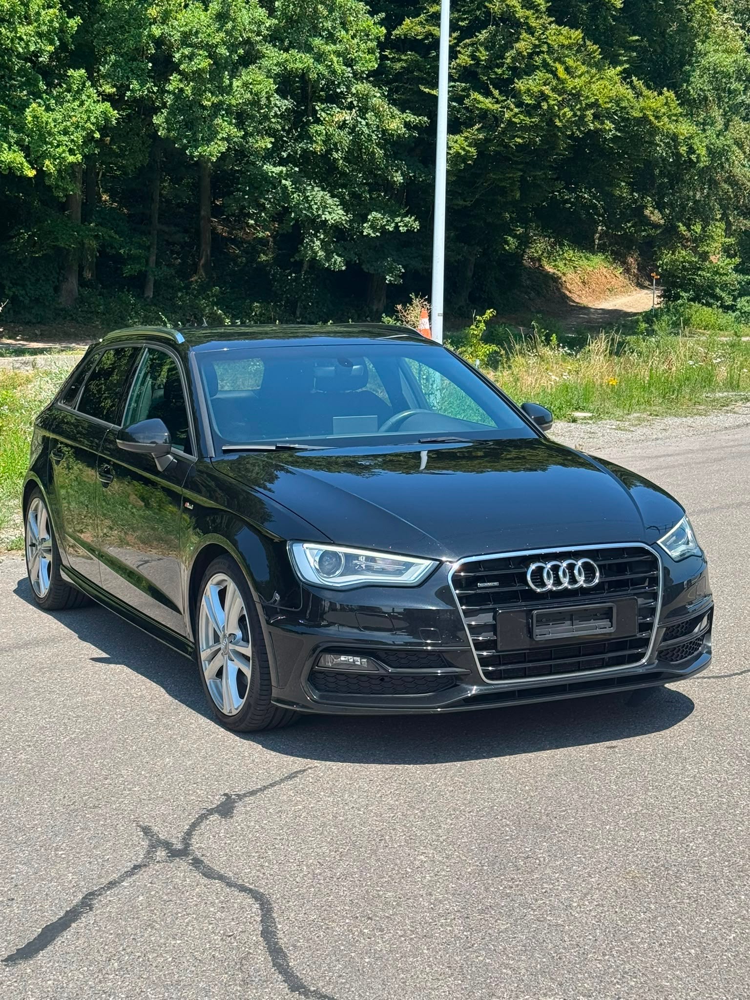 AUDI A3 Sportback 2.0 TDI Attraction quattro S-tronic-image-0
