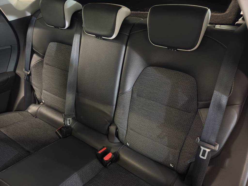 RENAULT Captur 1.3 TCe EDC Intens EDC-image-9