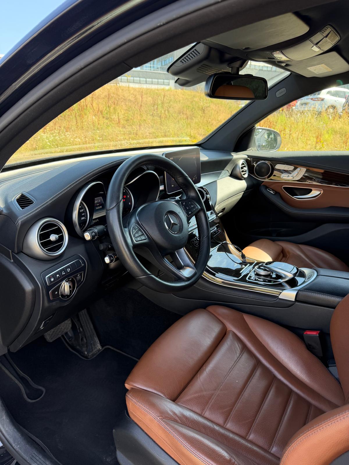 MERCEDES-BENZ GLC Coupé 250 d AMG Line 4Matic 9G-Tronic-image-1